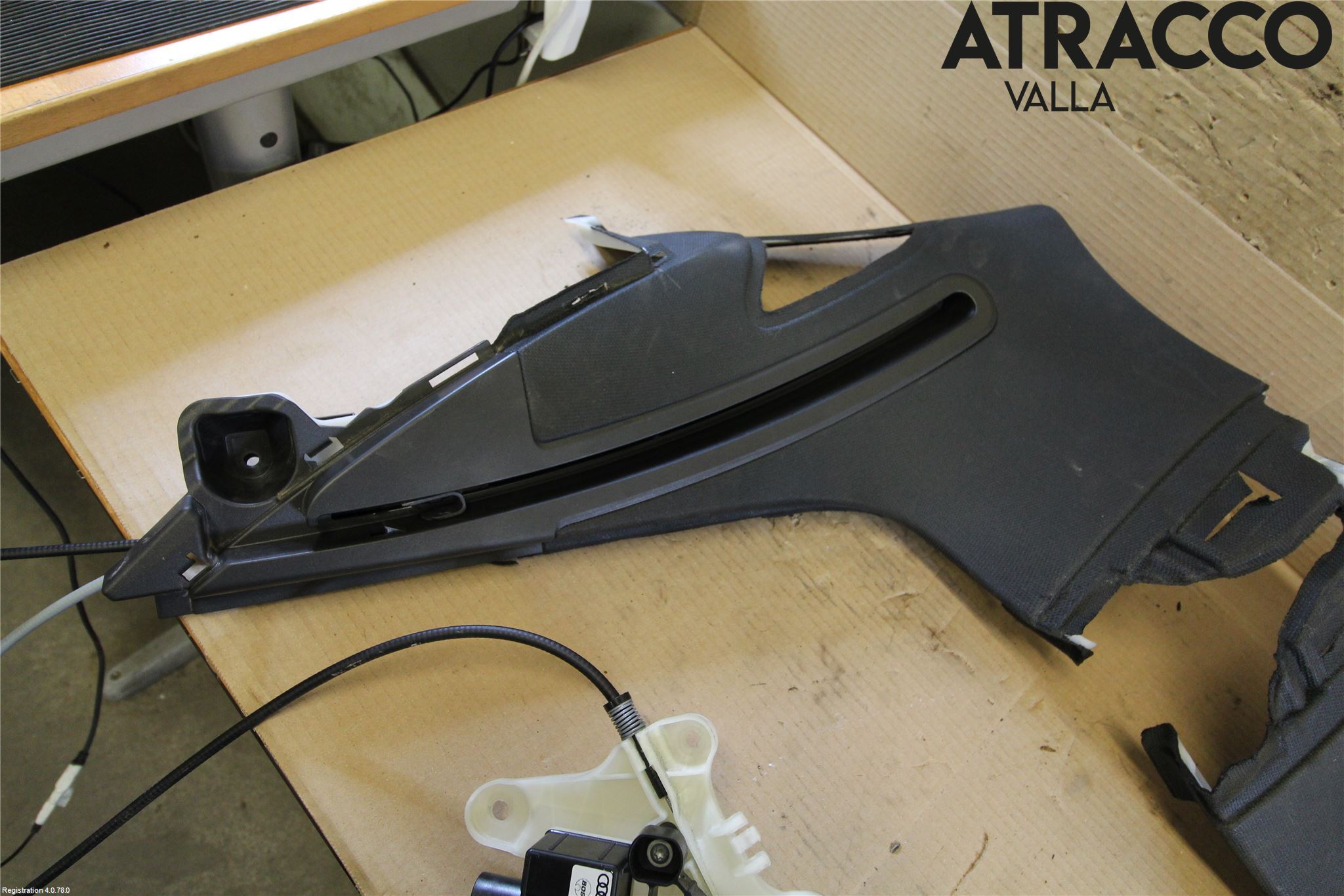 Audi A4/S4 B9 16-19 Insynskydd