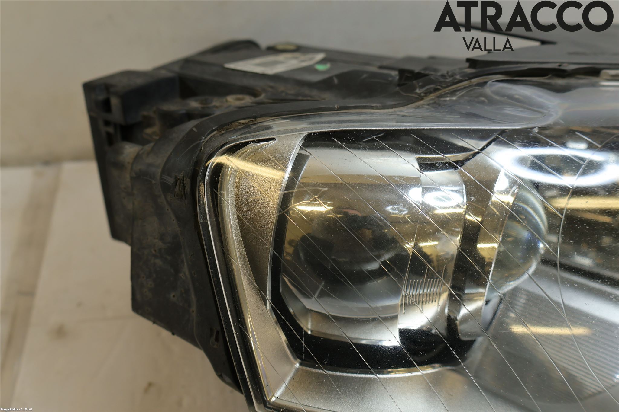 Volkswagen VW PASSAT 05-11 Strålkastare Höger