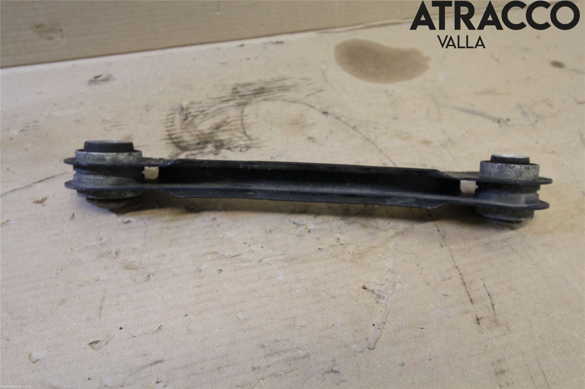 BMW 1 F20/F21 11-19 Bärarm Bak Övre Höger