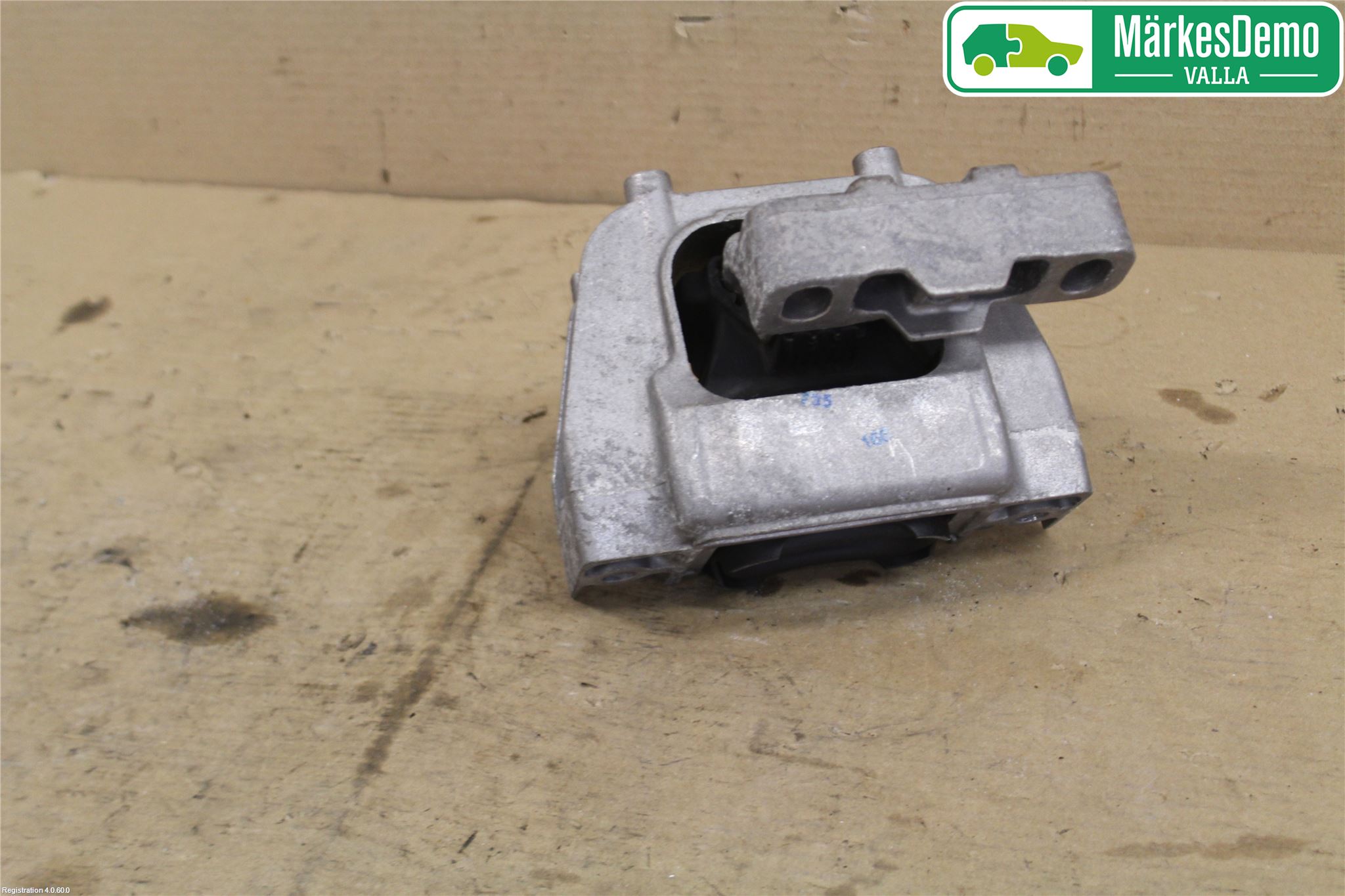 Volkswagen VW GOLF / E-GOLF VII 13-20 Motorfäste