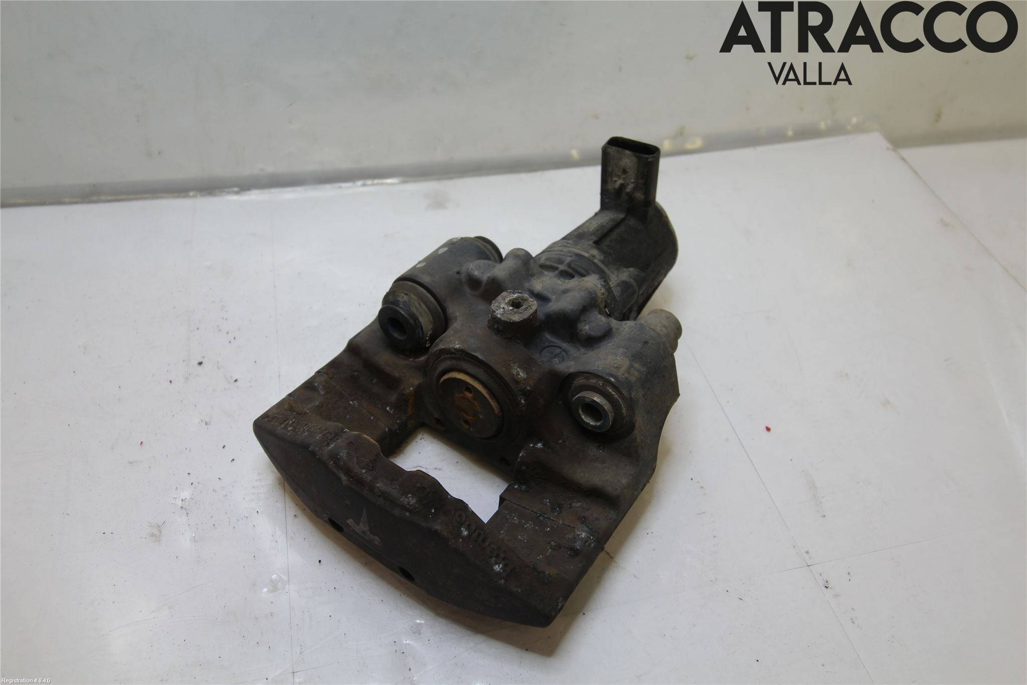 Tesla MODEL X 16- Bromsok Bak Höger