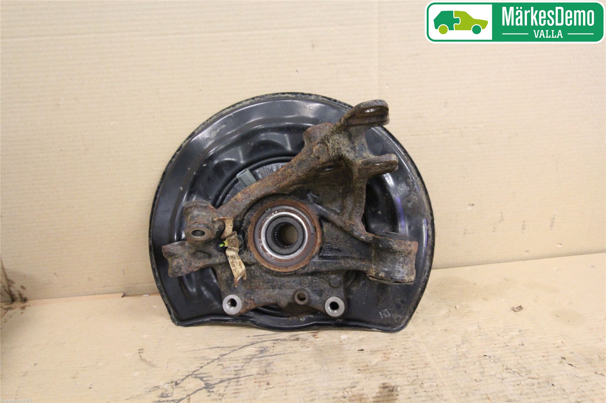 Audi Q7/SQ7 Hjullagerhus-Spindel Hö B