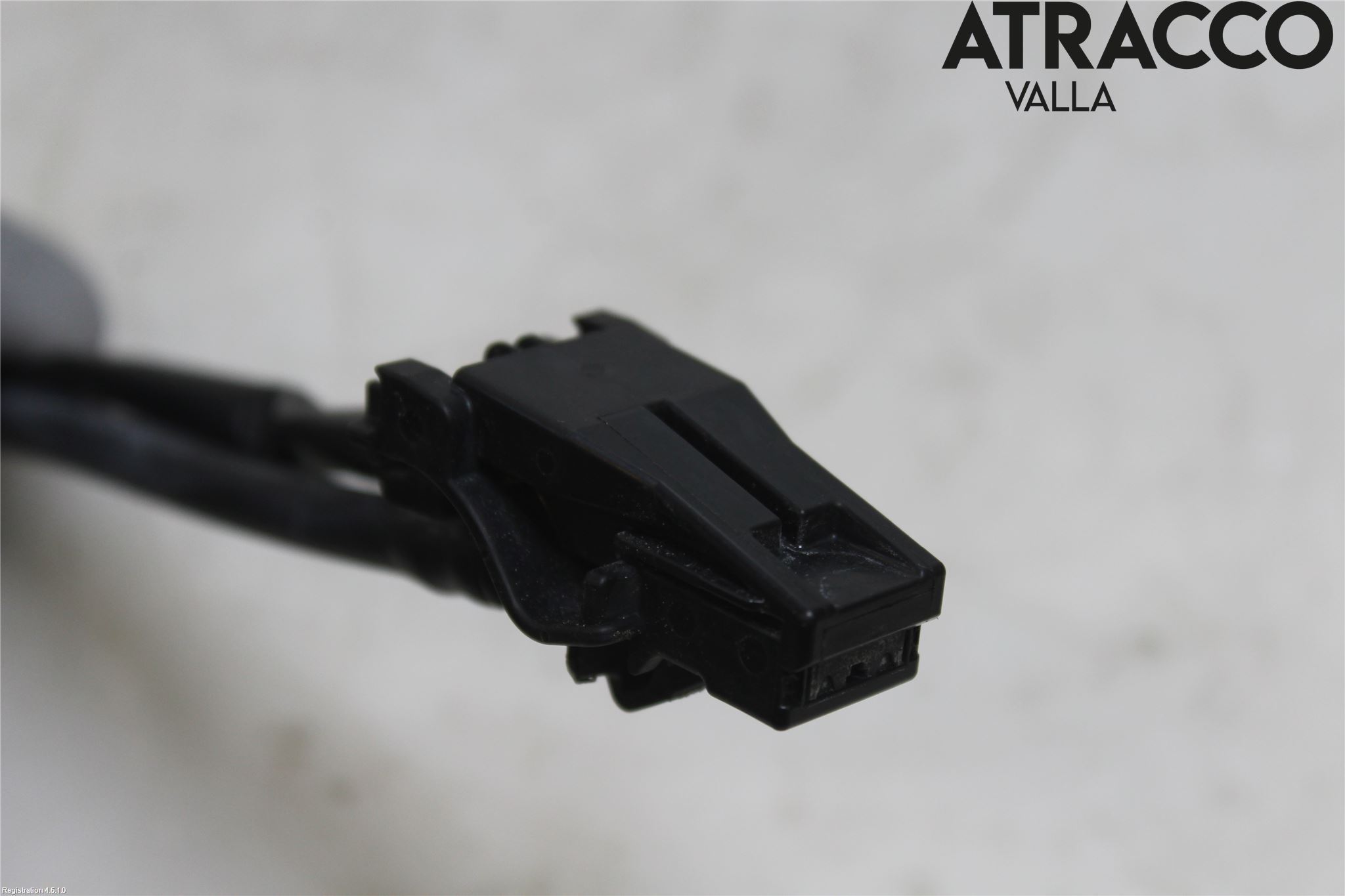 Toyota RAV4 13-18 Spolarmunstycke Rutor