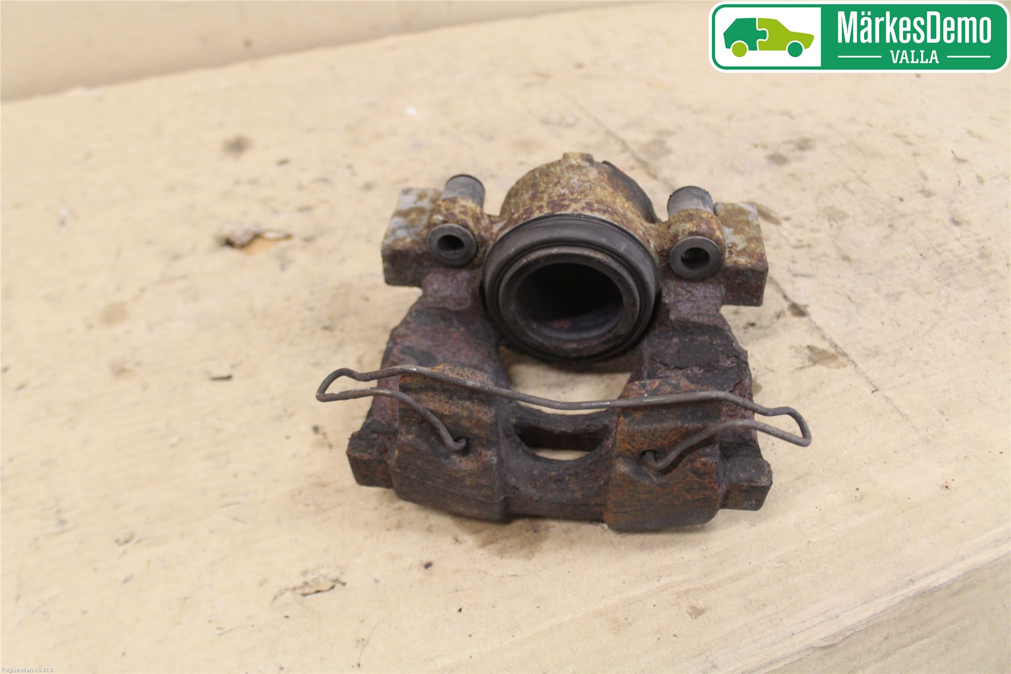 Renault LAGUNA III 08-10 Bromsok Fram Höger