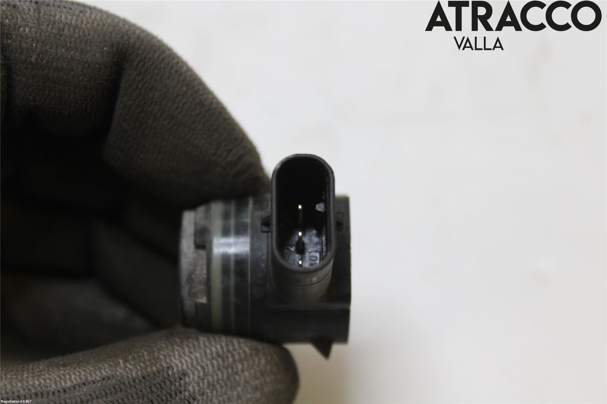 Skoda SUPERB 16-24 Parkeringshjälp Frontsensor