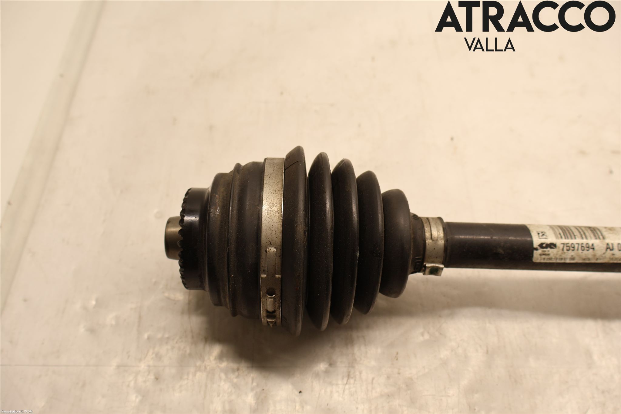BMW 4 F36 Gran Coupé 14-20 Drivaxel Fram Höger