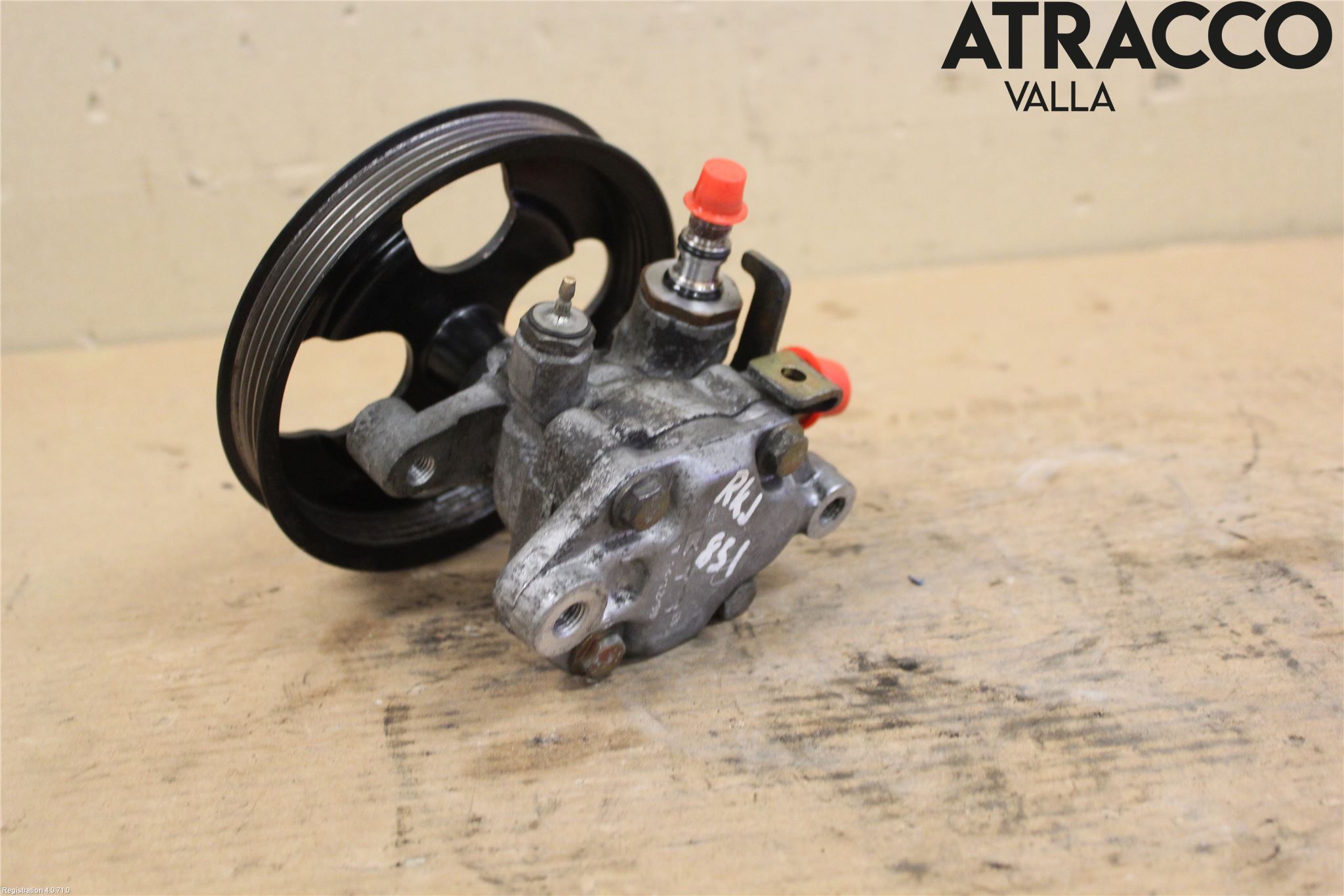 Mitsubishi CARISMA 00-04 Styrservopump