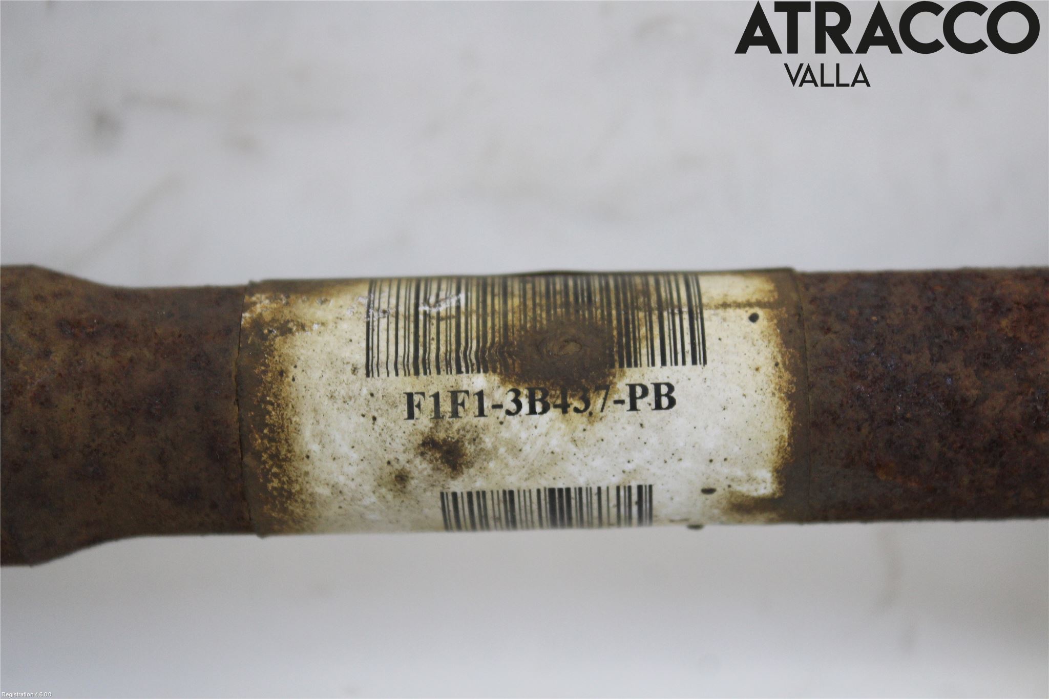 Ford FOCUS 15-18 Drivaxel Fram Vänster