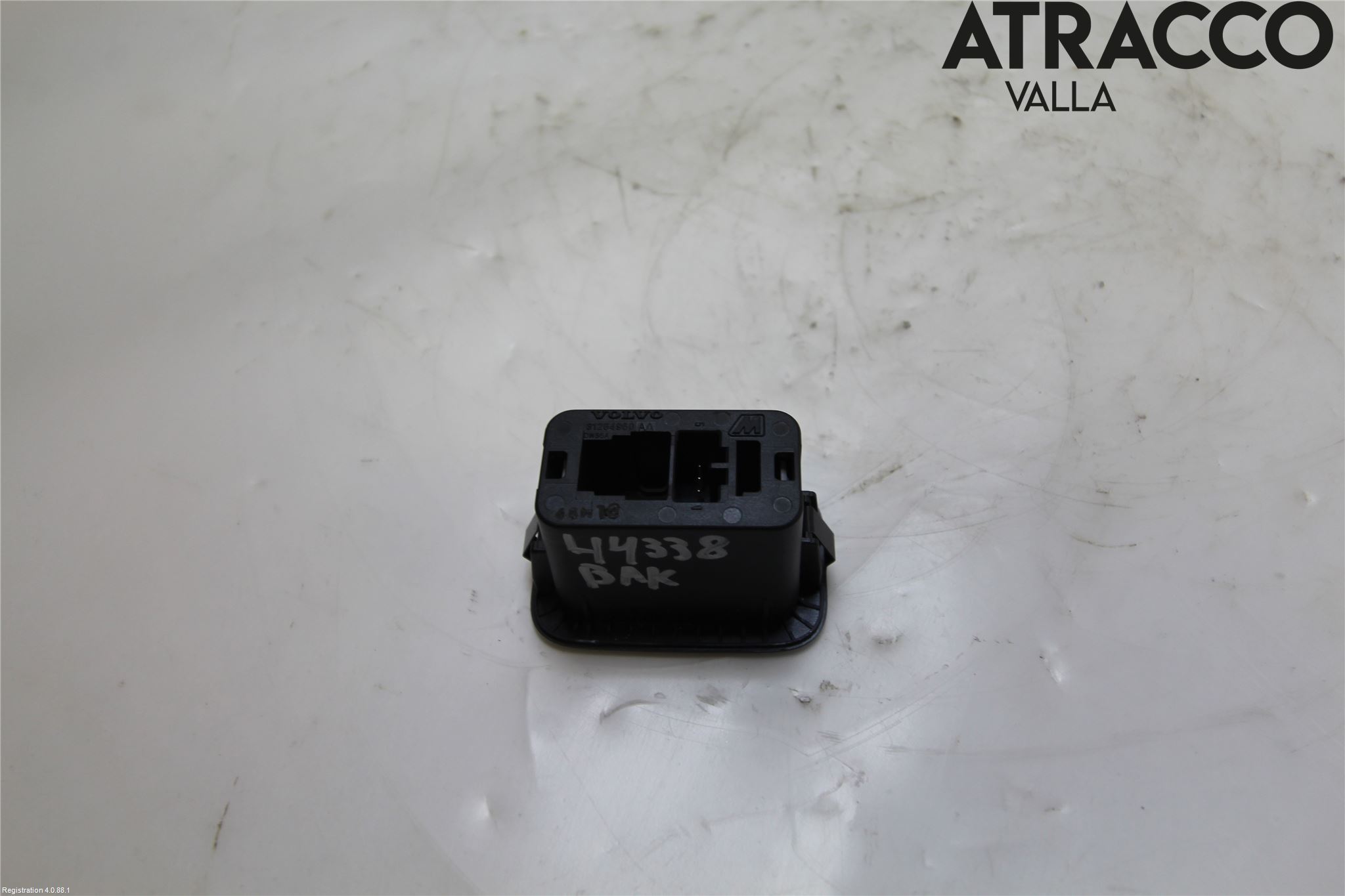 Volvo V70 08-13 Strömställare Baklucka