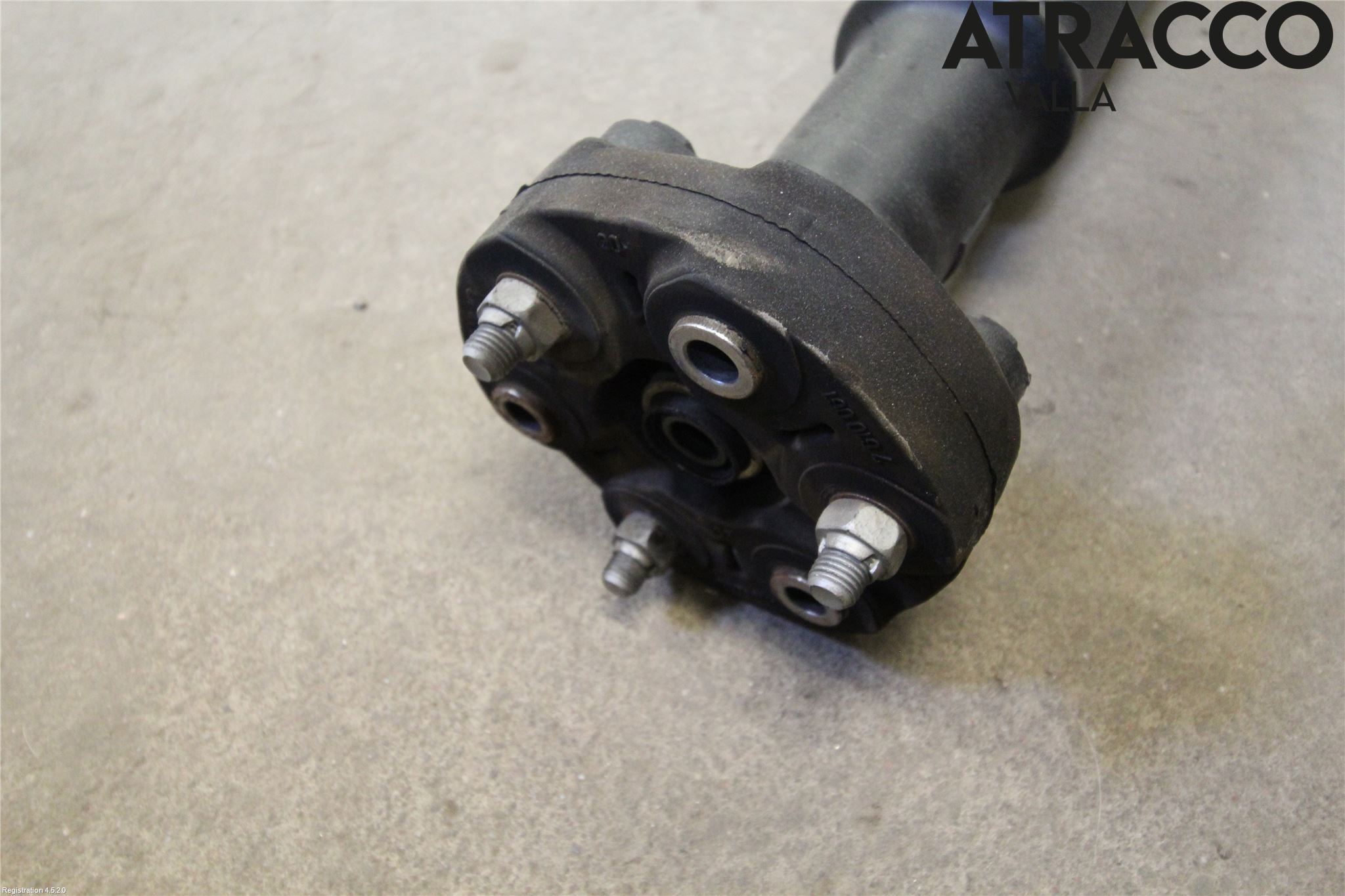 BMW 5 F10/F11/F18 09-17 Mellanaxel Komp