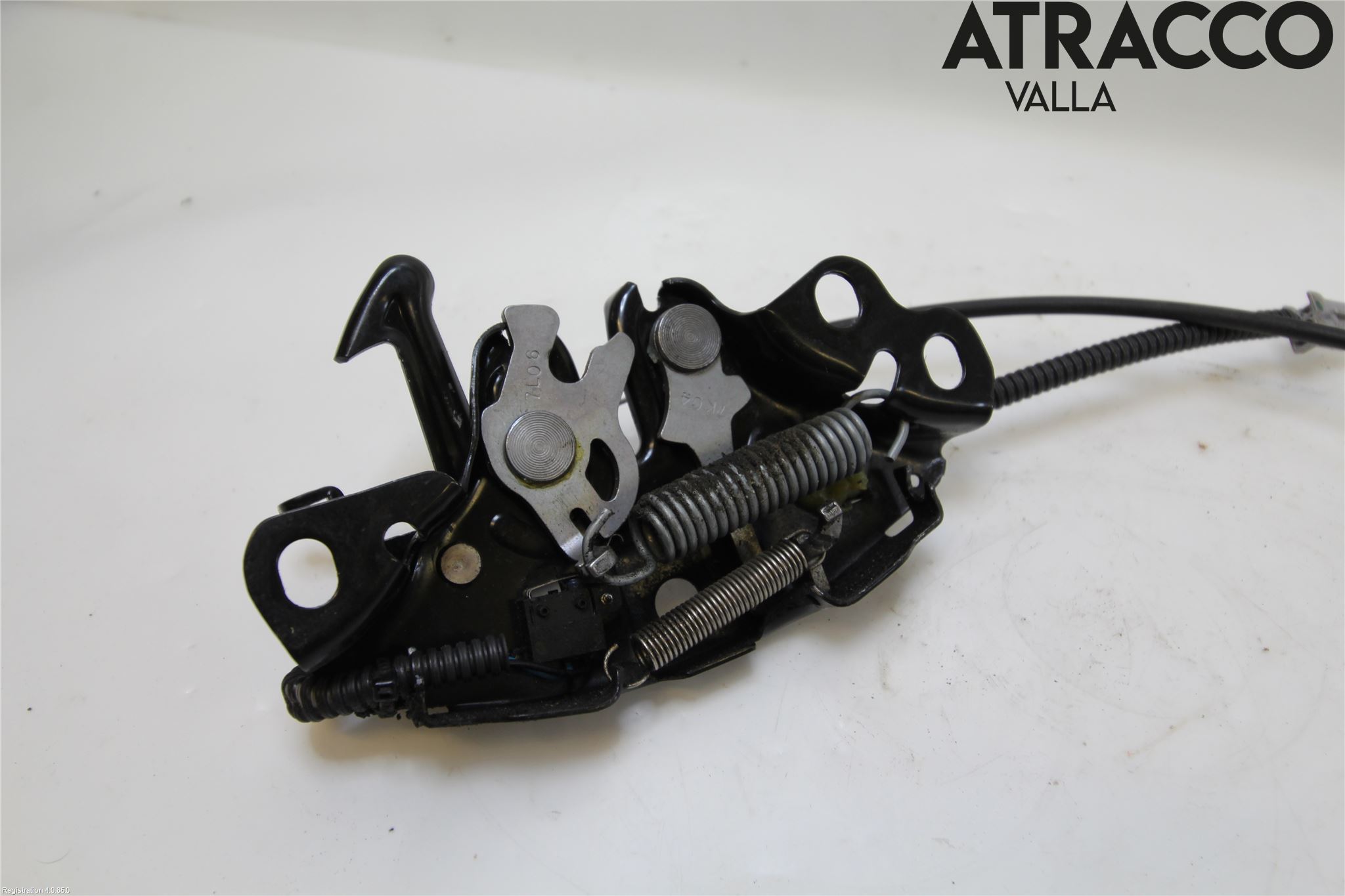 Nissan X-TRAIL 14-21 Huvlås