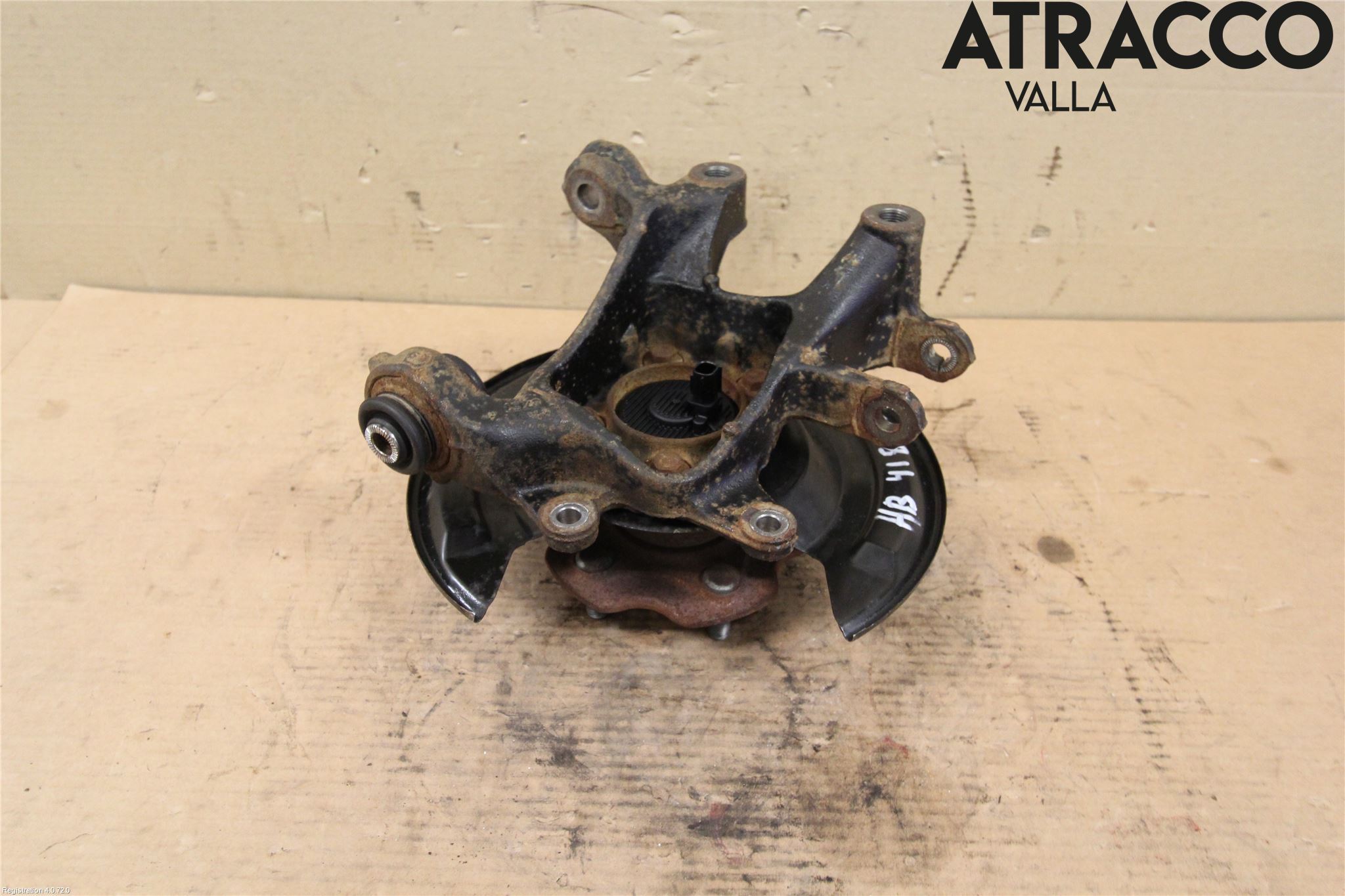 Toyota AURIS 13-19 Hjullagerhus-Spindel Hö B