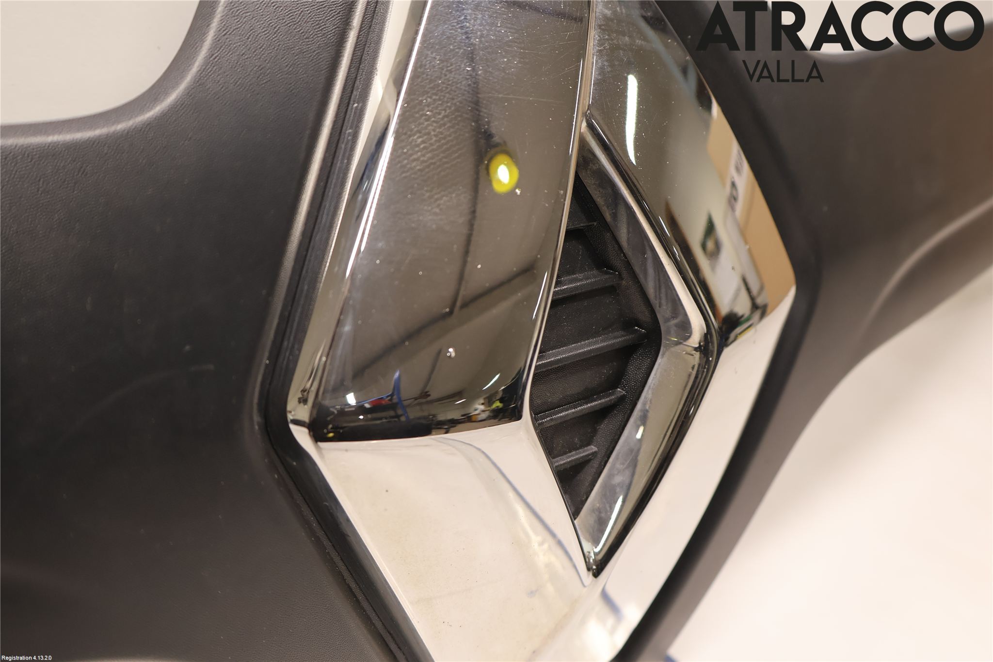 Renault TRAFIC/E-TECH 15- Grilldel Mitt