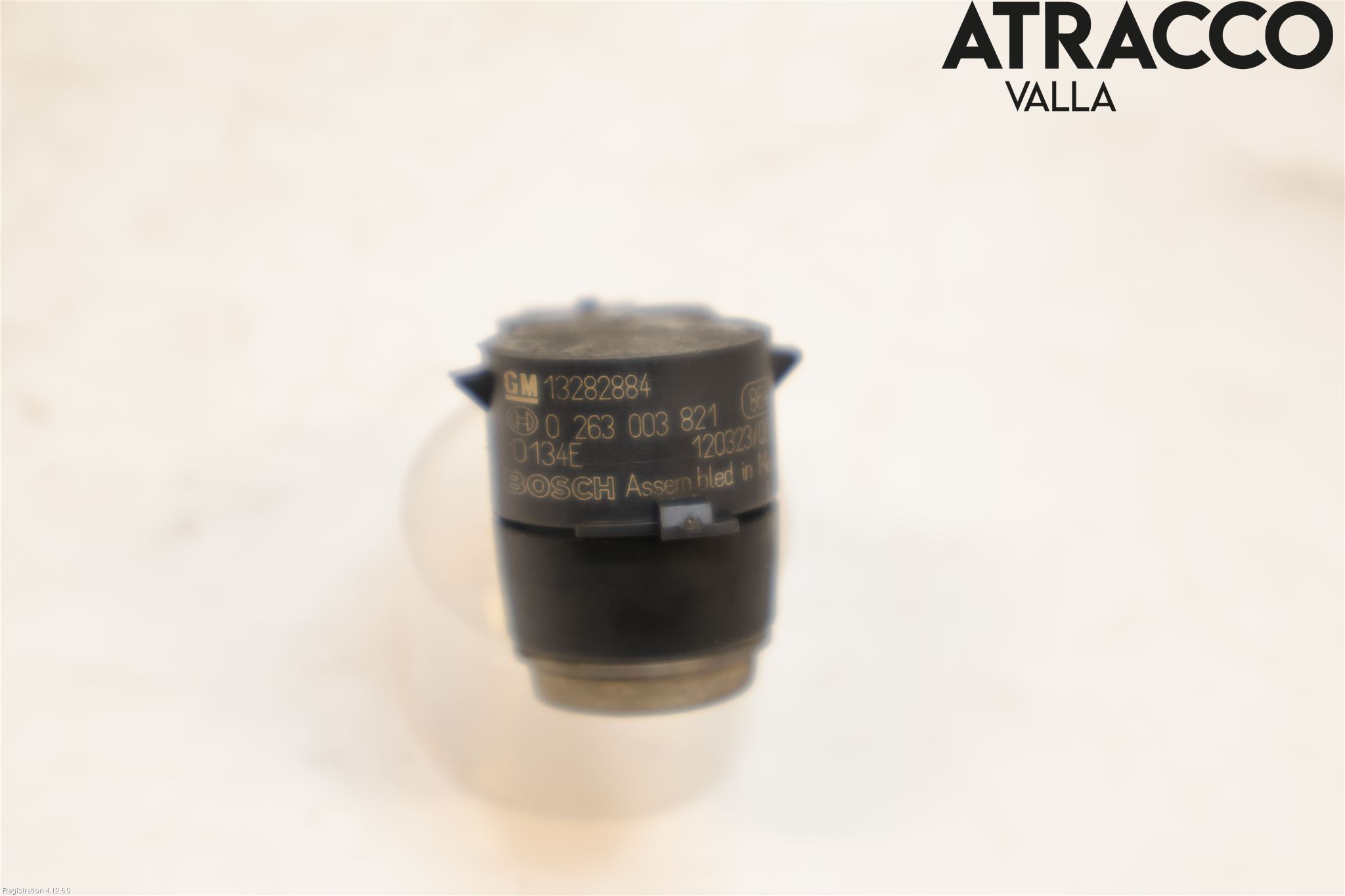 Opel ZAFIRA C 12-19 Parkeringshjälp Frontsensor