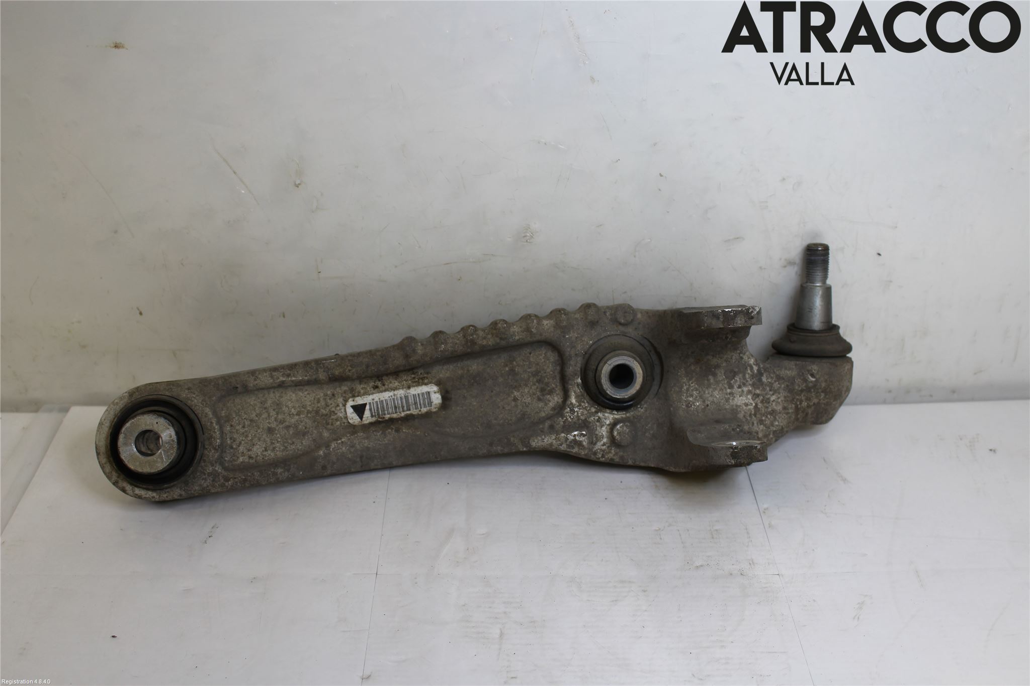 Jaguar F-PACE Bärarm Fram Undre Hö