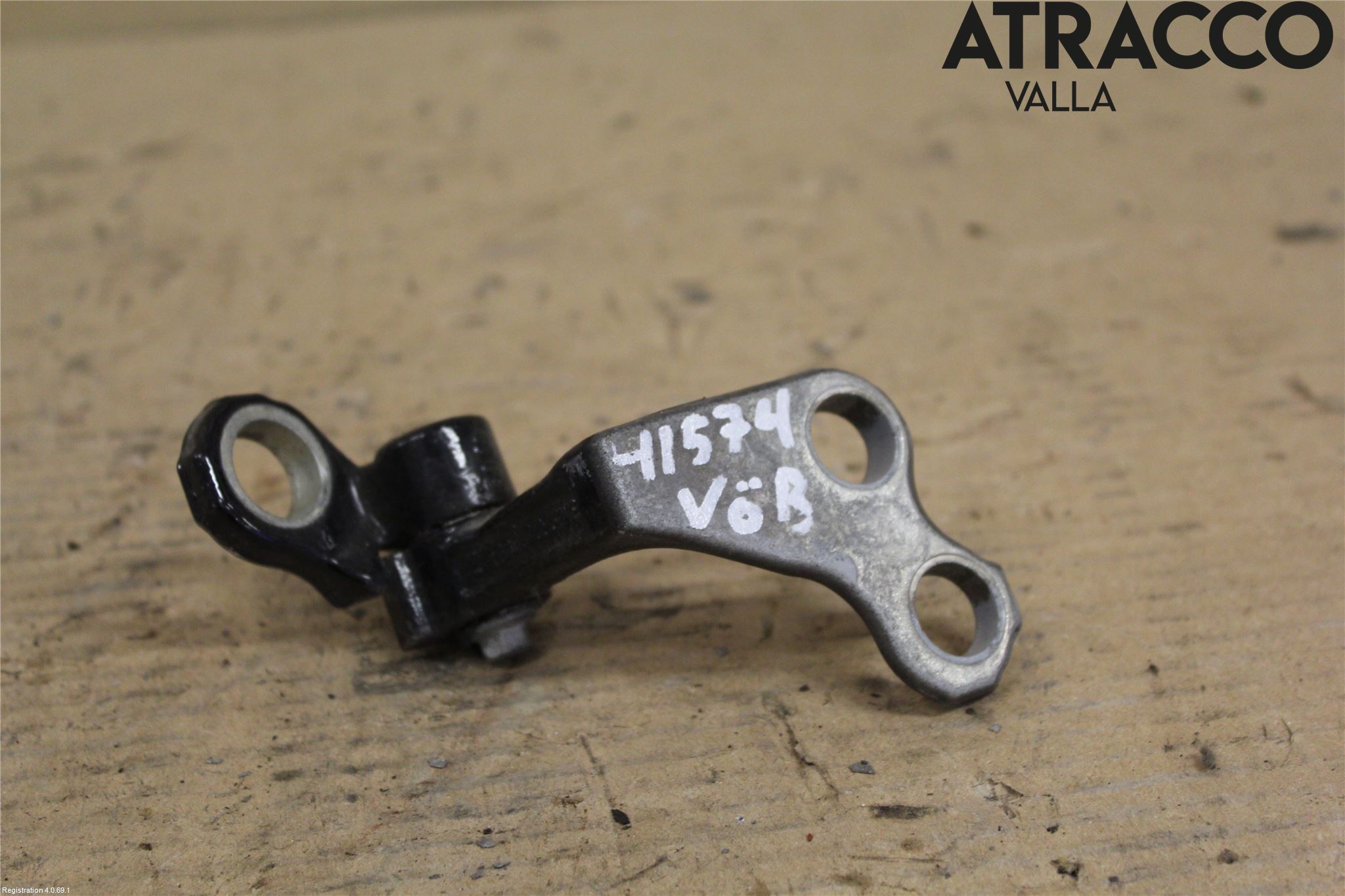 Ford FOCUS     04-07 Dörrgångjärn