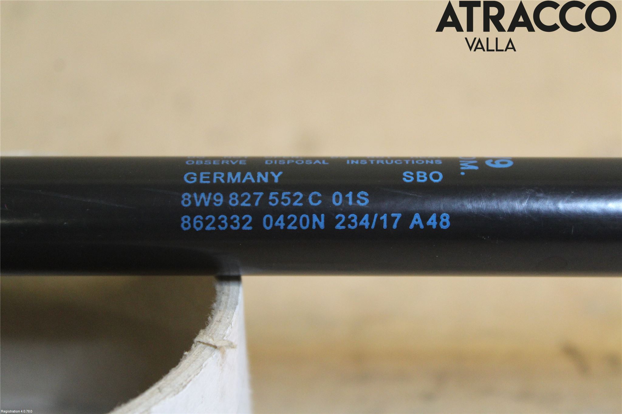 Audi A4/S4 B9 16-19 Gasfjäder Baklucka