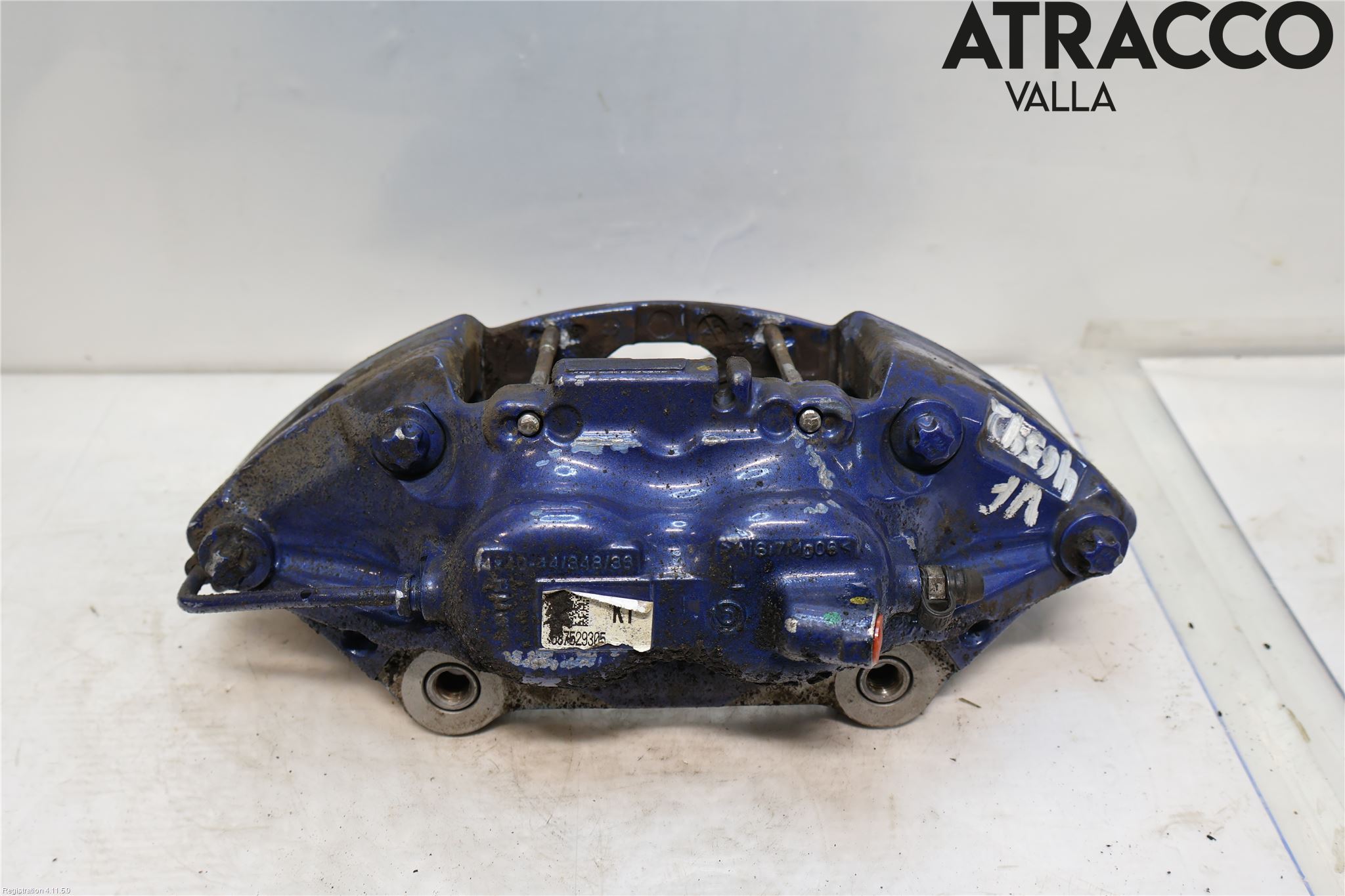 BMW 5 G30/G31/F90 17-23 Bromsok Fram Vänster