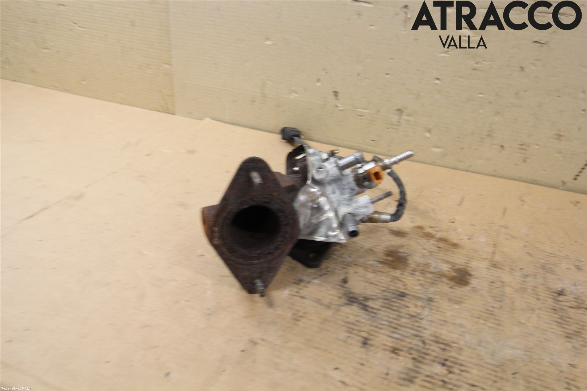 Renault TRAFIC   02-14 Avgas Främre Rör