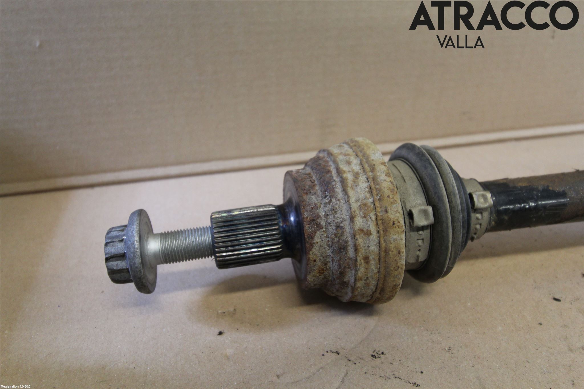 Volkswagen VW TIGUAN 07-16 Drivaxel Bak Vänster