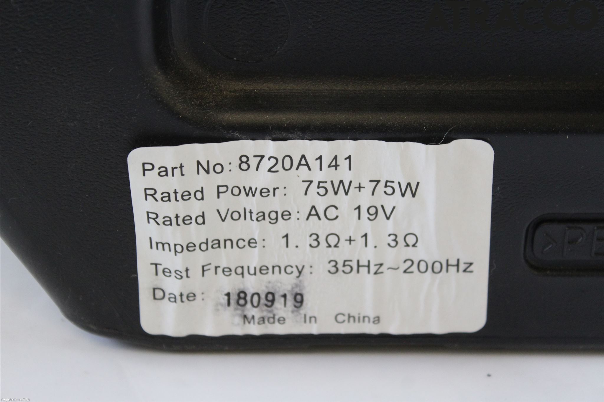 Mitsubishi OUTLANDER 13-21 Högtalare