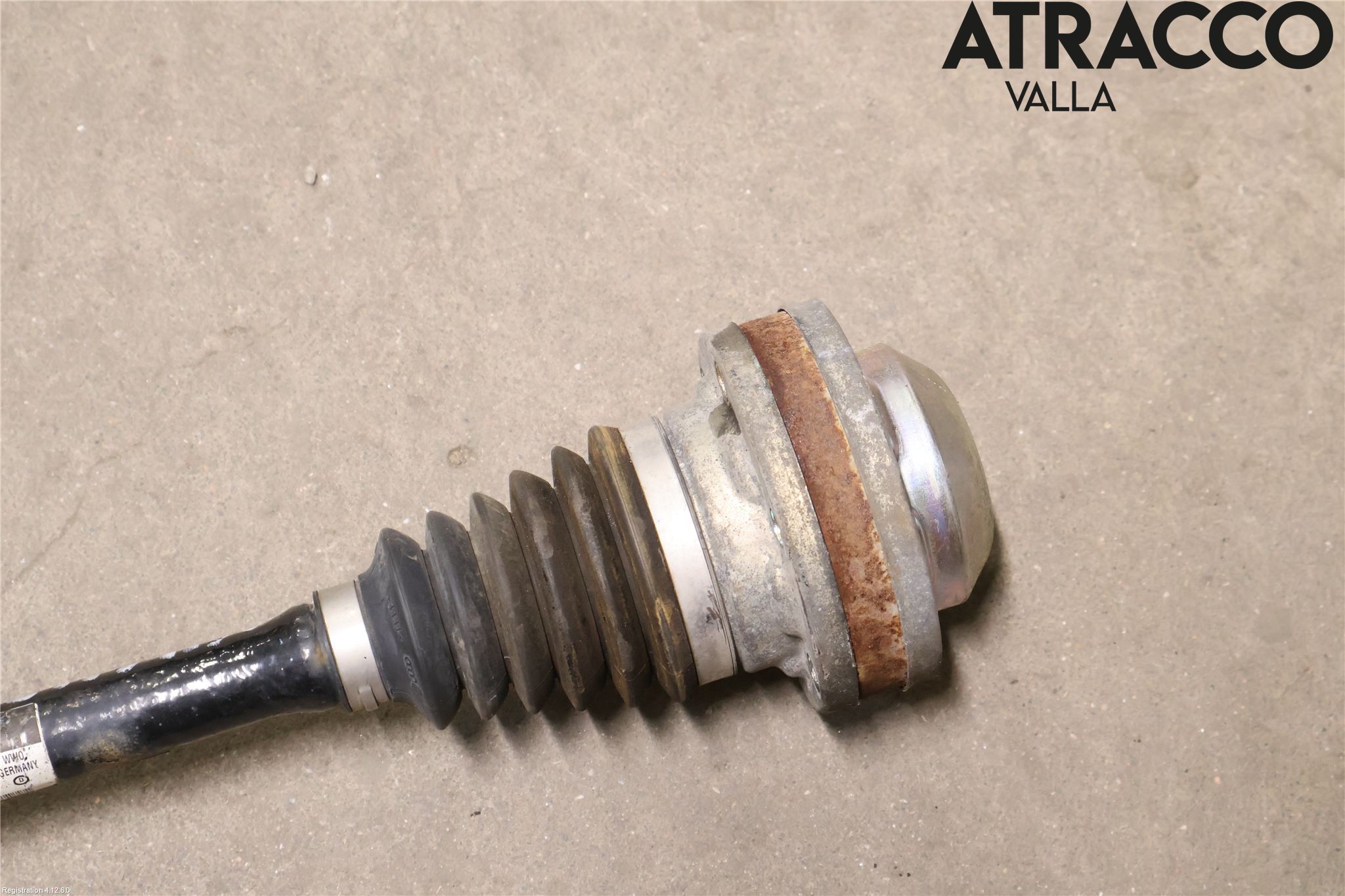 Volkswagen VW PASSAT 15-19 Drivaxel Fram Vänster