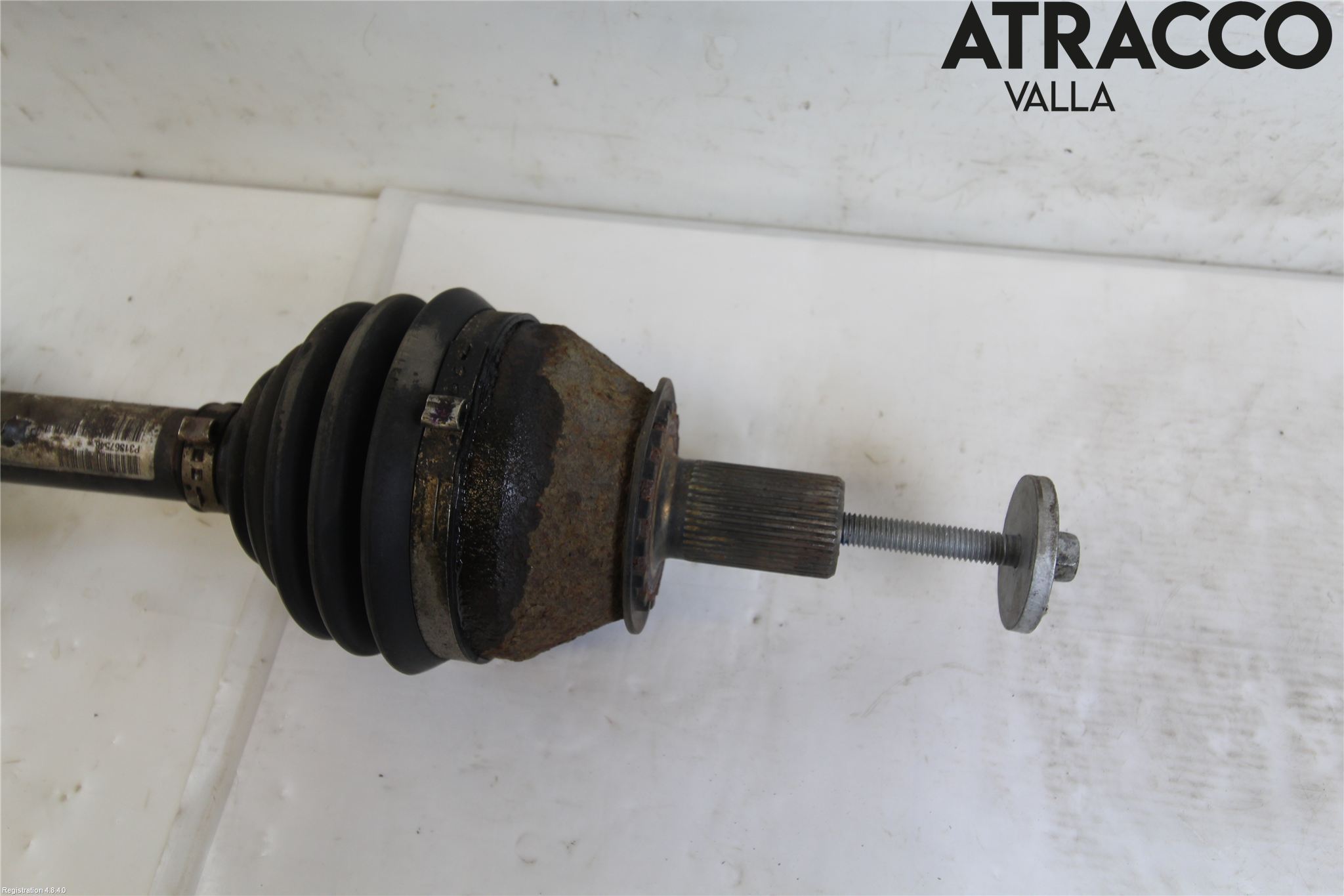 Volvo V60 14-18 Drivaxel Fram Höger