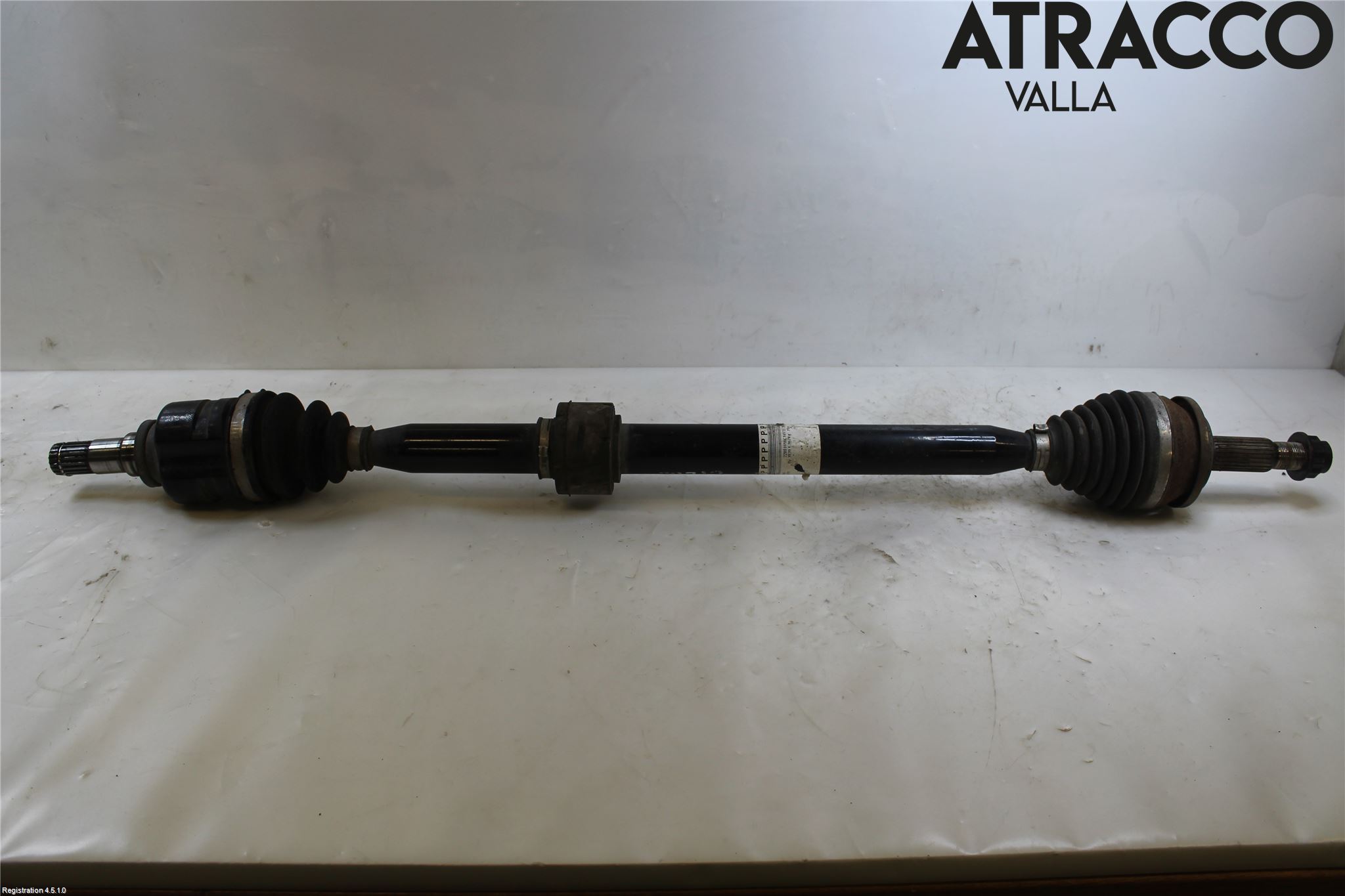 Toyota AVENSIS 16-18 Drivaxel Fram Höger