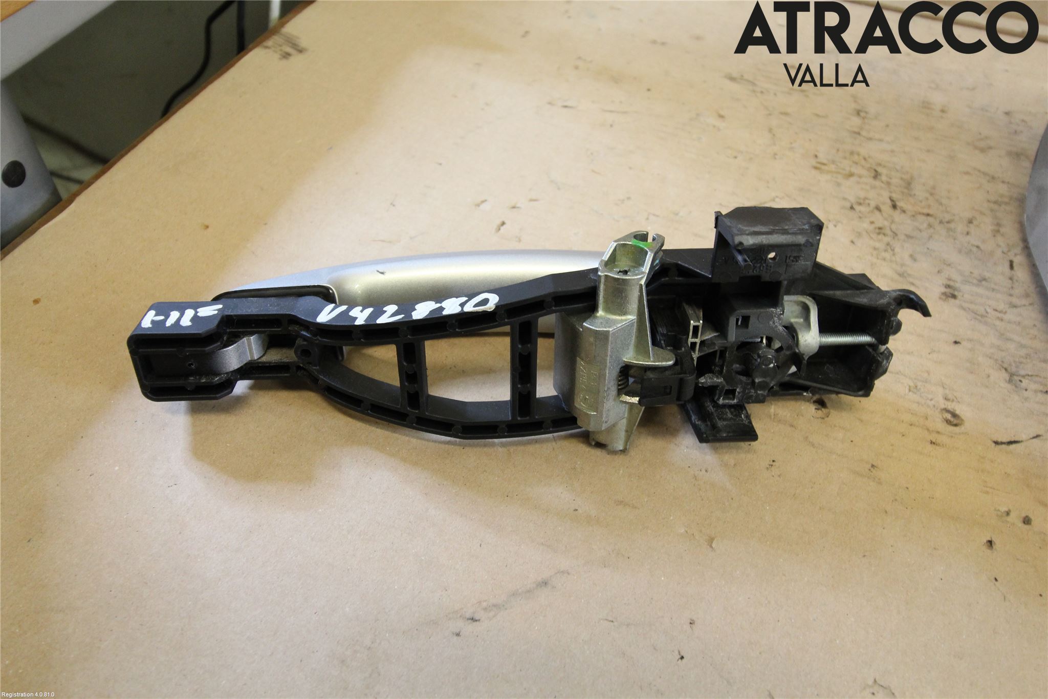 Ford C-MAX II  11-14 Dörrhandtag Yttre Hö