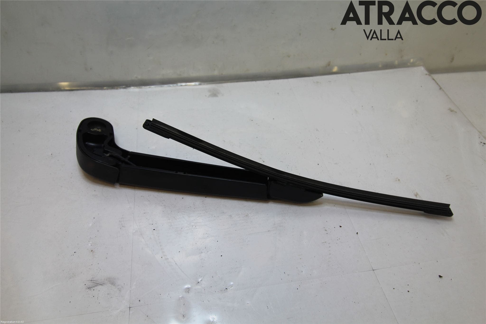 Jaguar F-PACE Torkararm-Bakruta