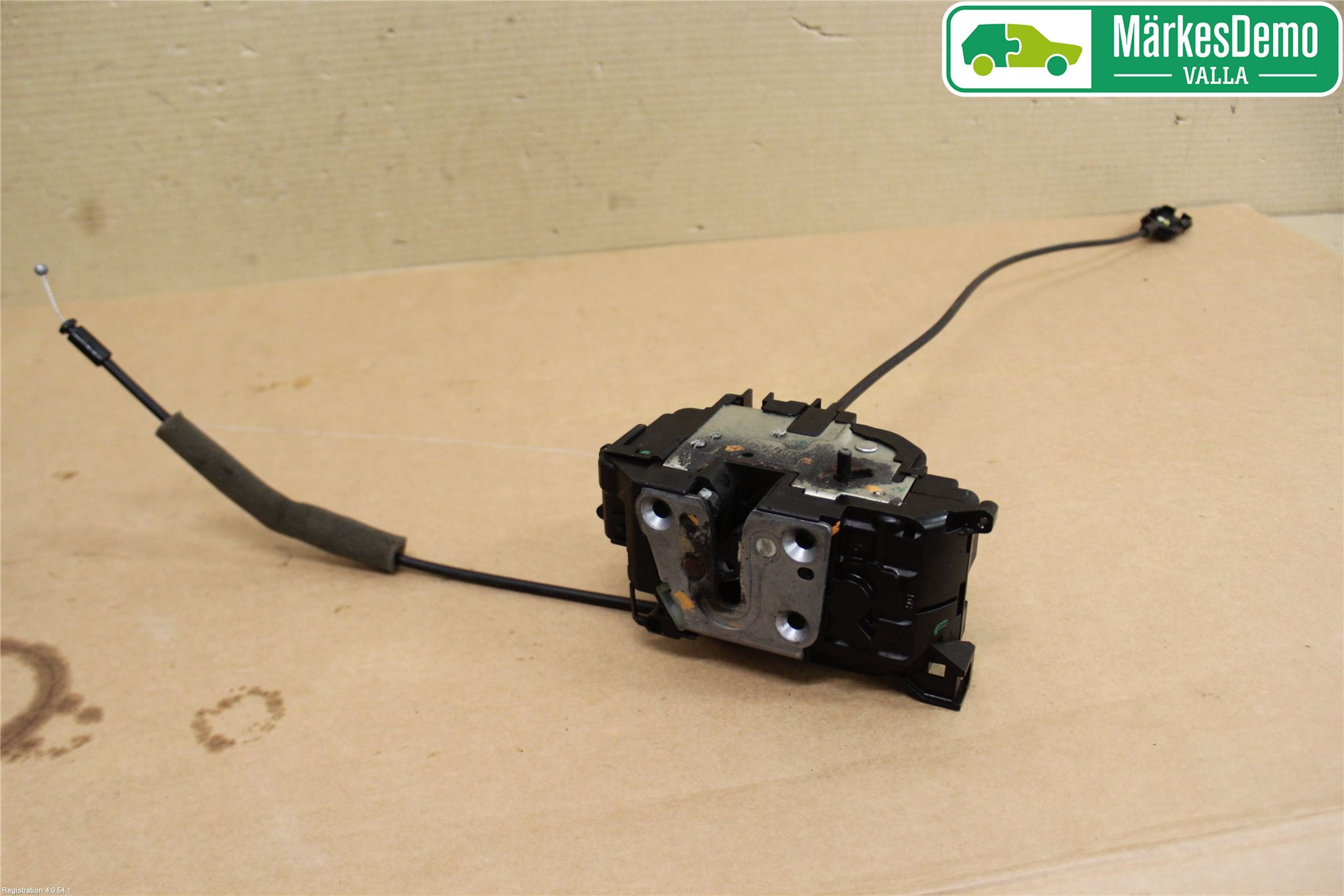 Renault CLIO III  09-12 Låskista-Dörrlås