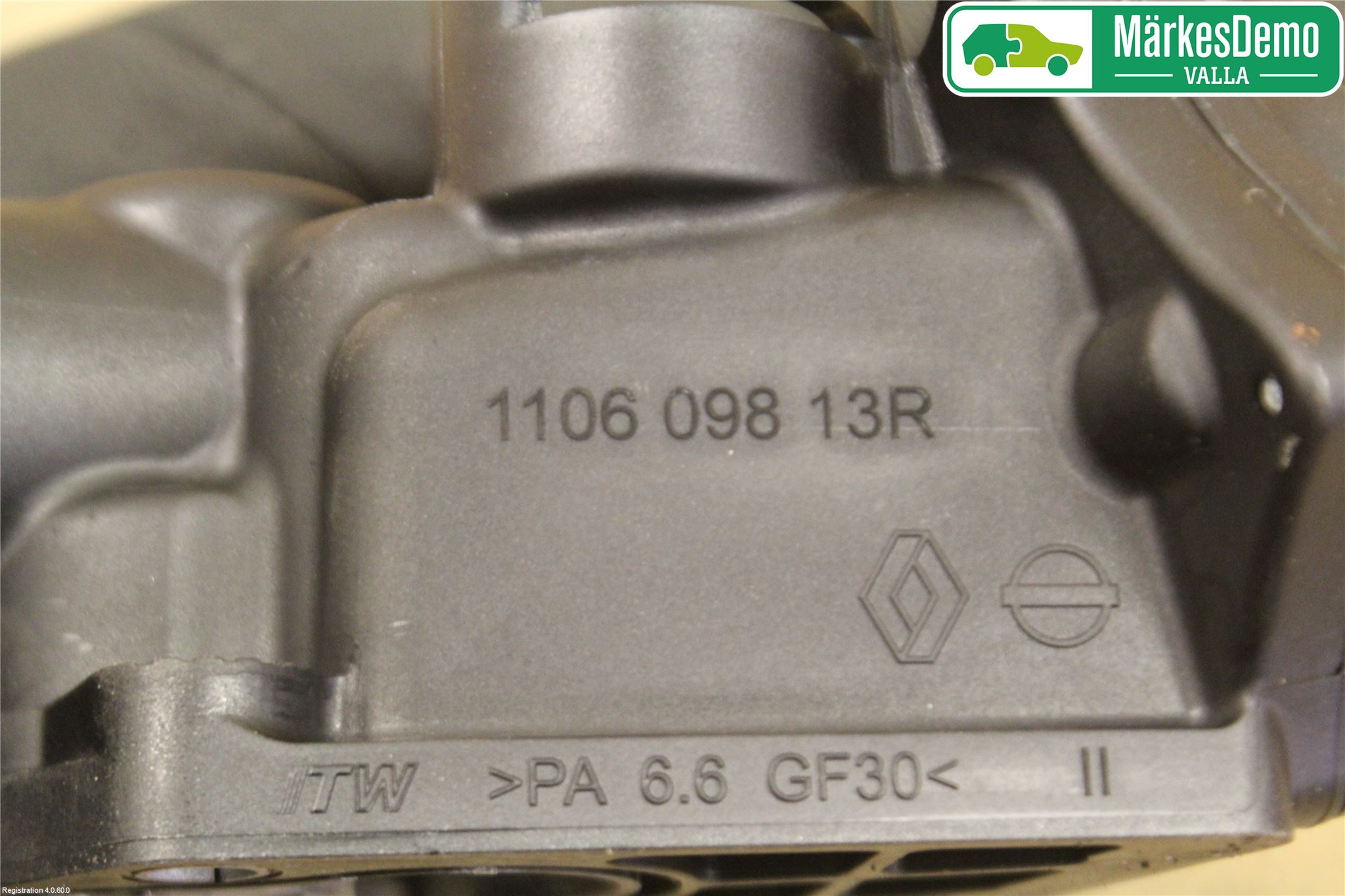 Renault MEGANE III 09-15 Termostathus-Lock