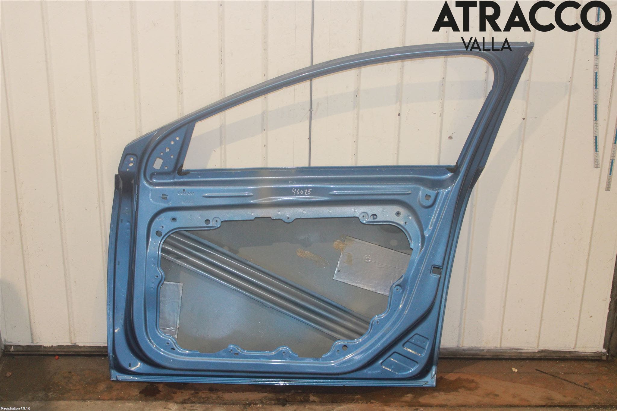 Volvo V40 12-19 Dörr Fram Höger