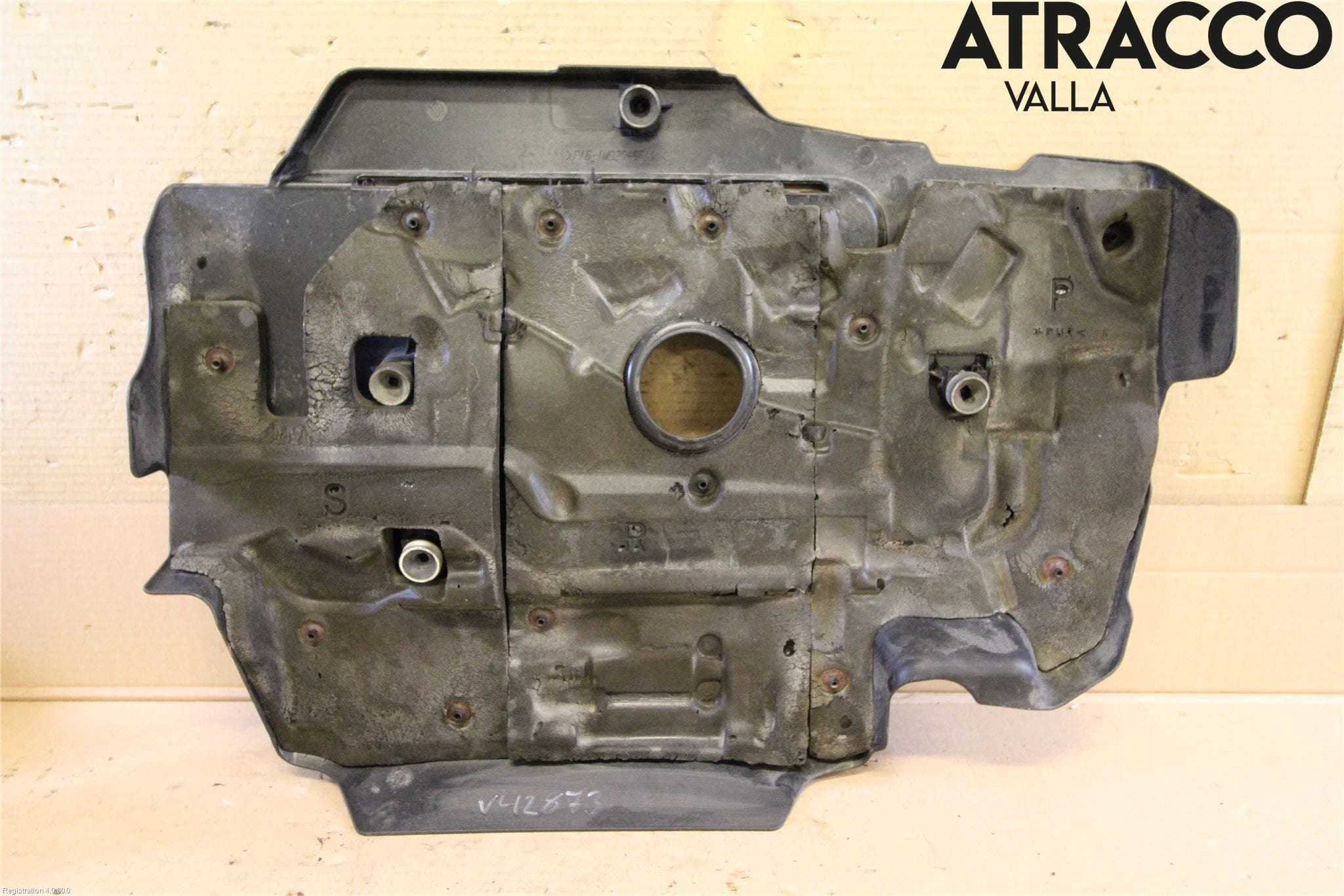 Toyota AVENSIS 09-15 Motorkåpa