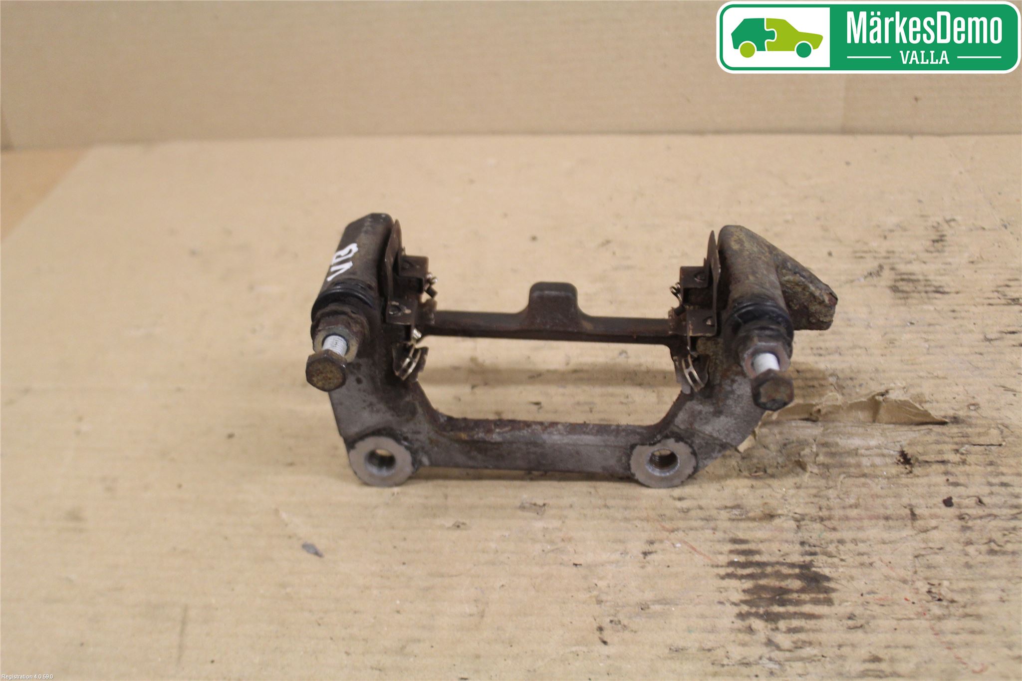 Audi A4/S4 08-11 Bromsokshållare