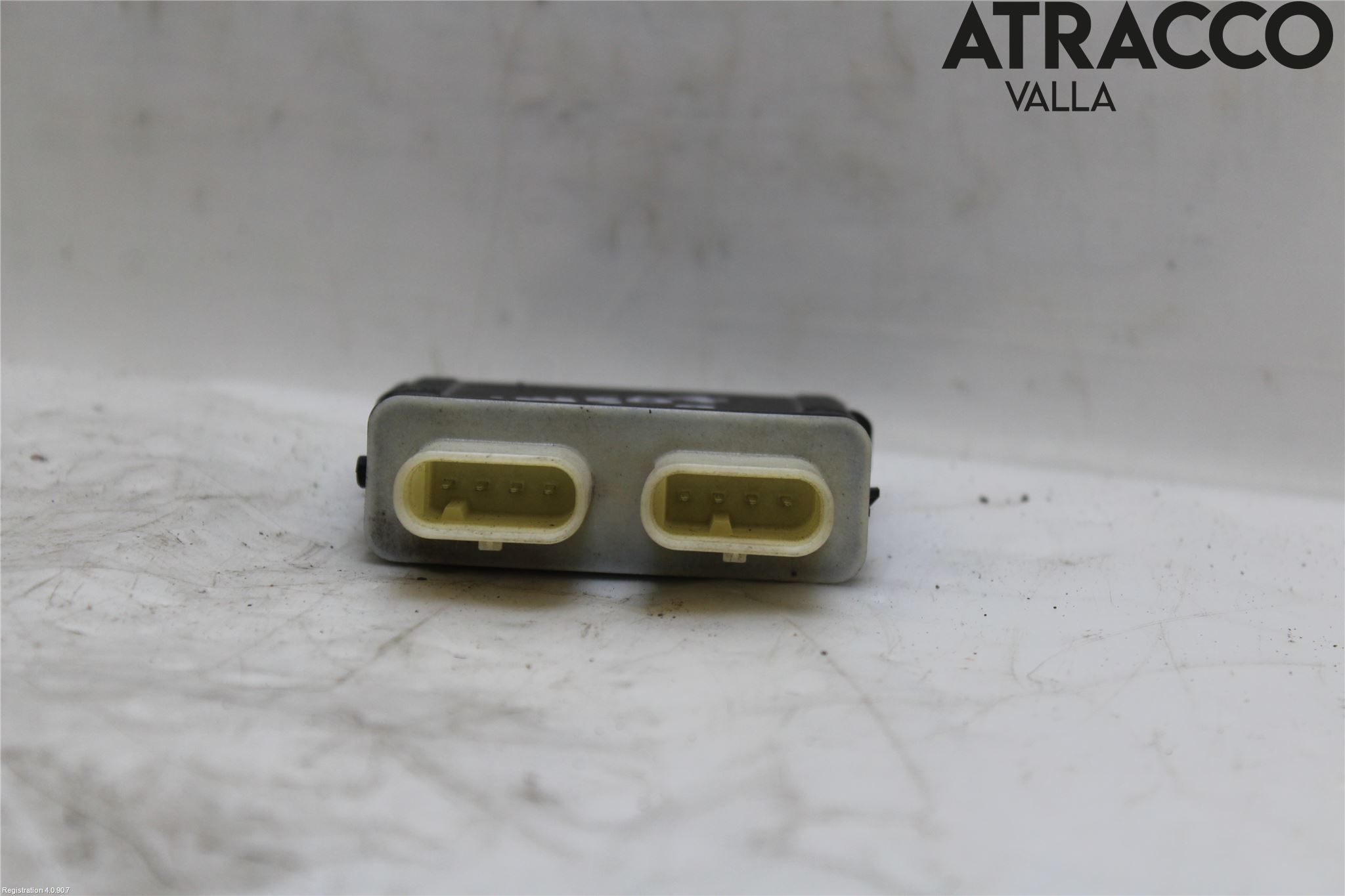 Volkswagen VW PASSAT 15-19 Styrenhet Baklucka