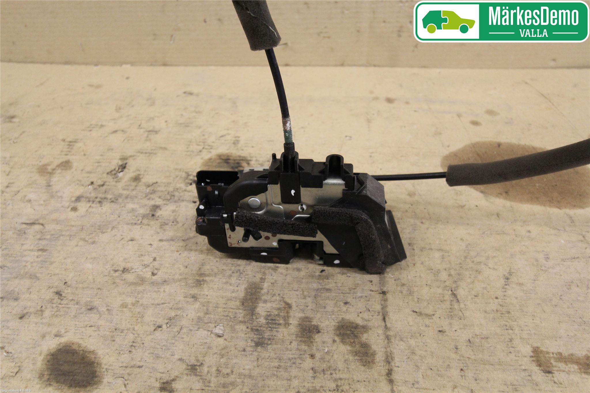 Nissan QASHQAI 14-17 Låskista-Dörrlås