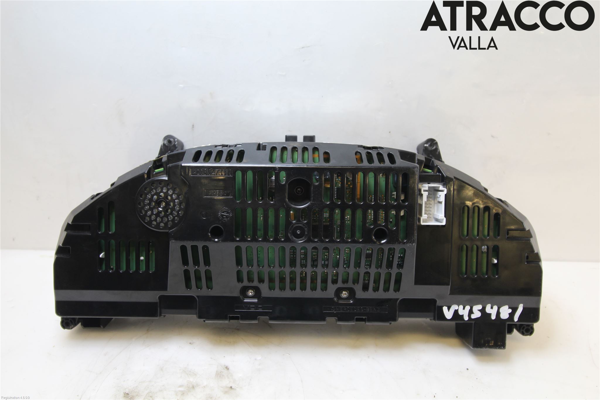 Mercedes-Benz MB C-KLASS (W204) 07-15 Instrument Komb