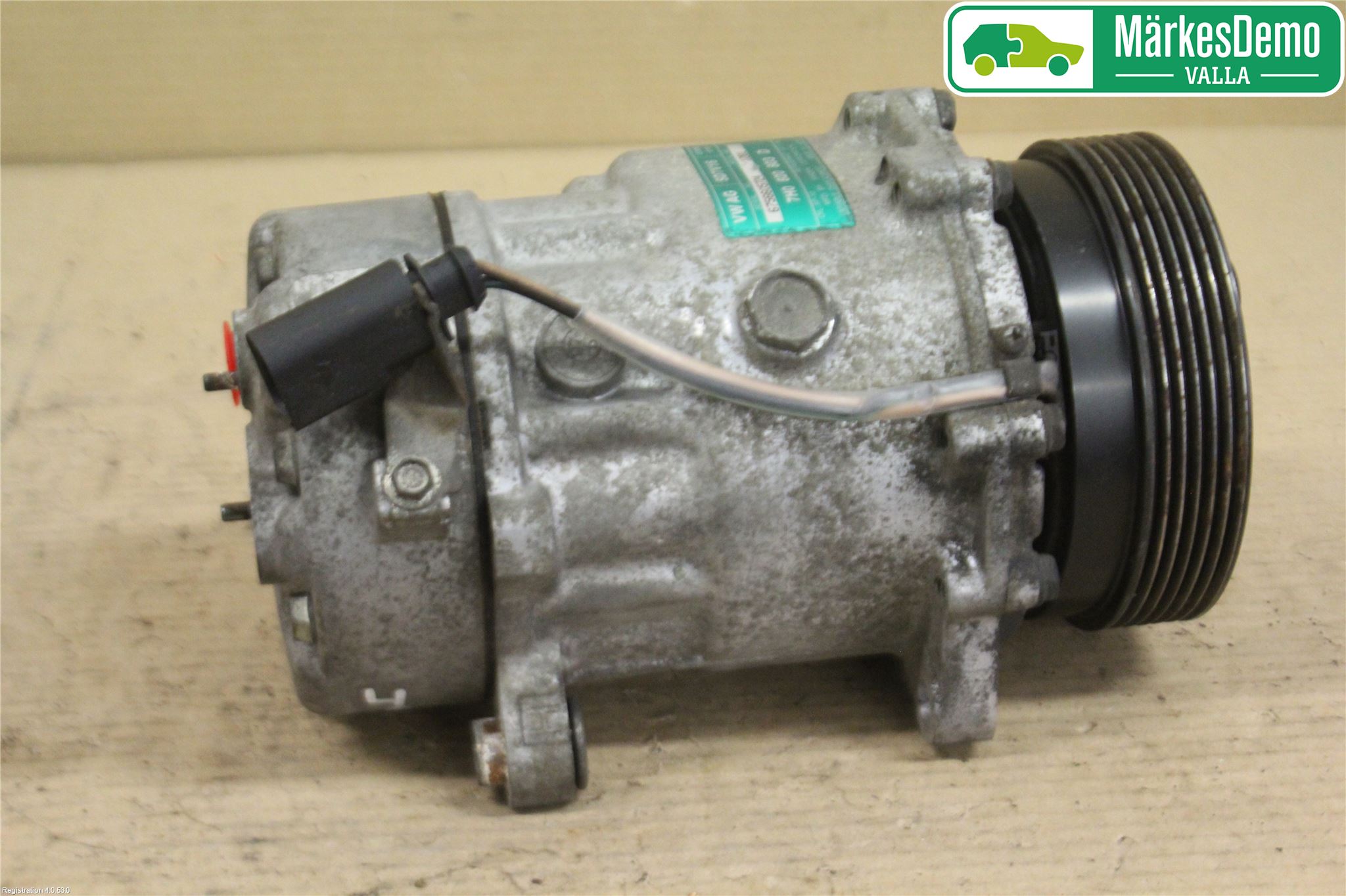 Volkswagen VW CADDY      04-10 Ac Kompressor