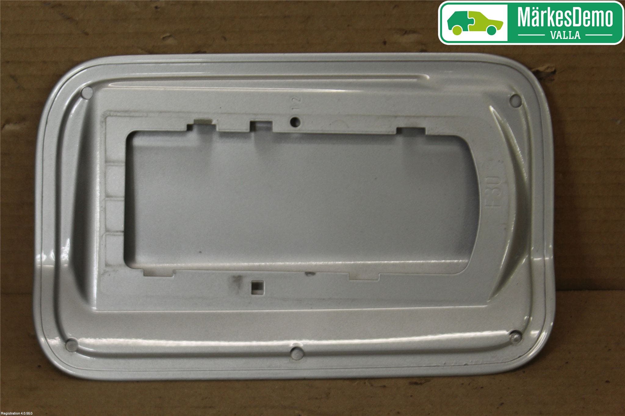 BMW 3 F30/F31/F80 12-19 Tanklucka