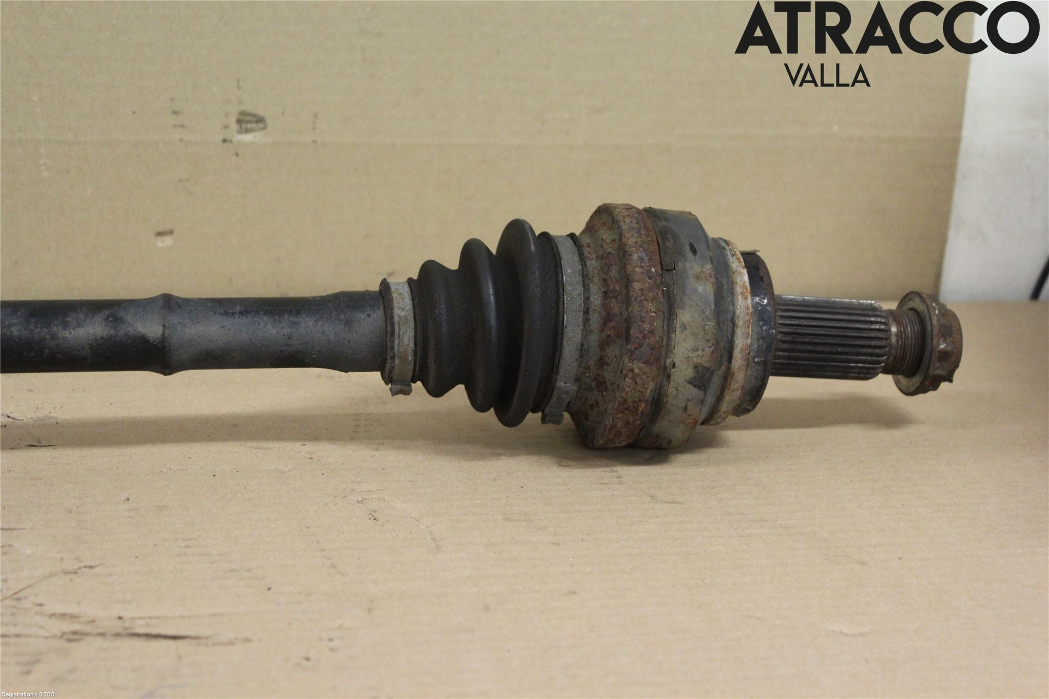 BMW 5 F10/F11/F18 09-17 Drivaxel Bak Höger