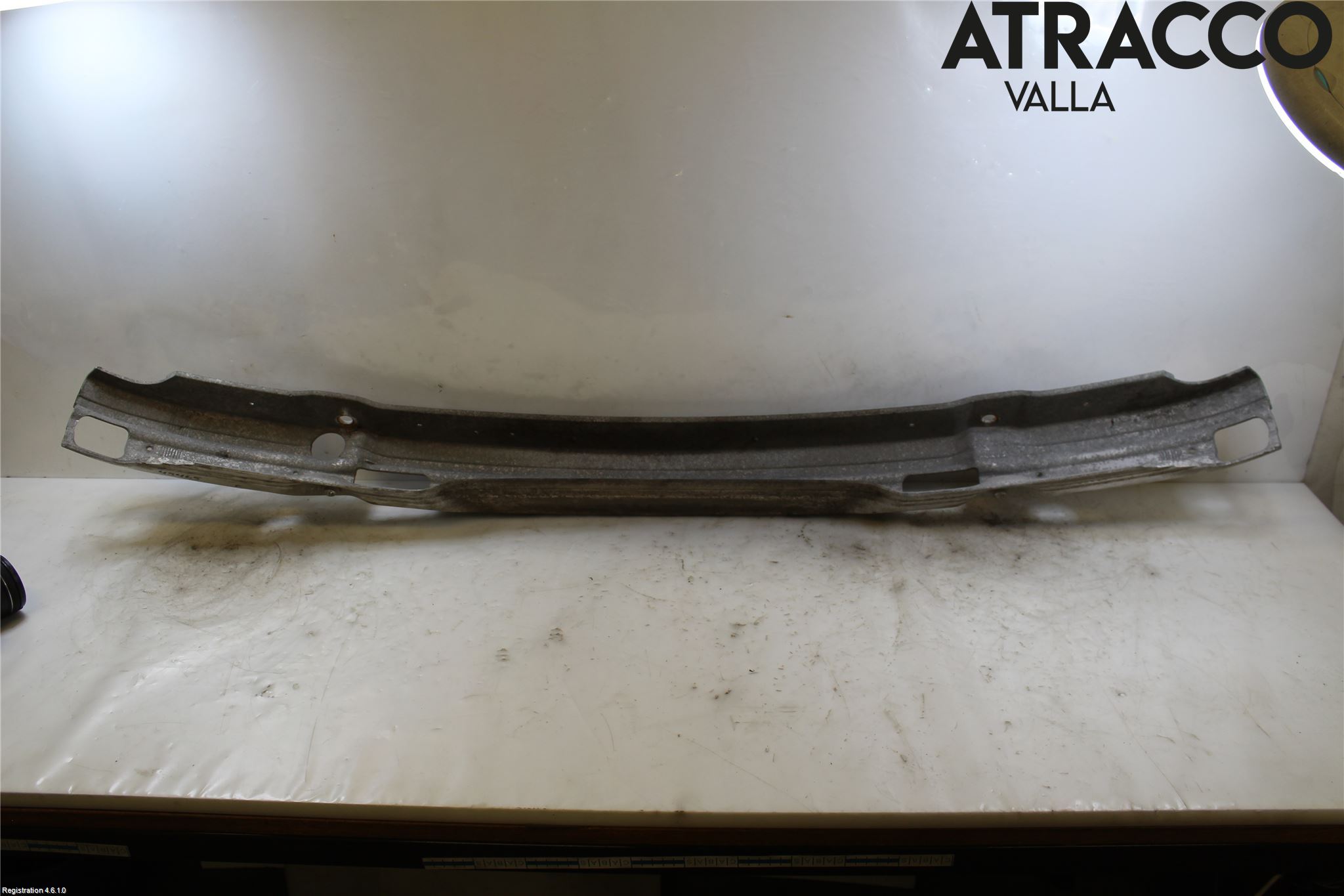 BMW 5 E39 95-04 Stötfångarbalk Fram