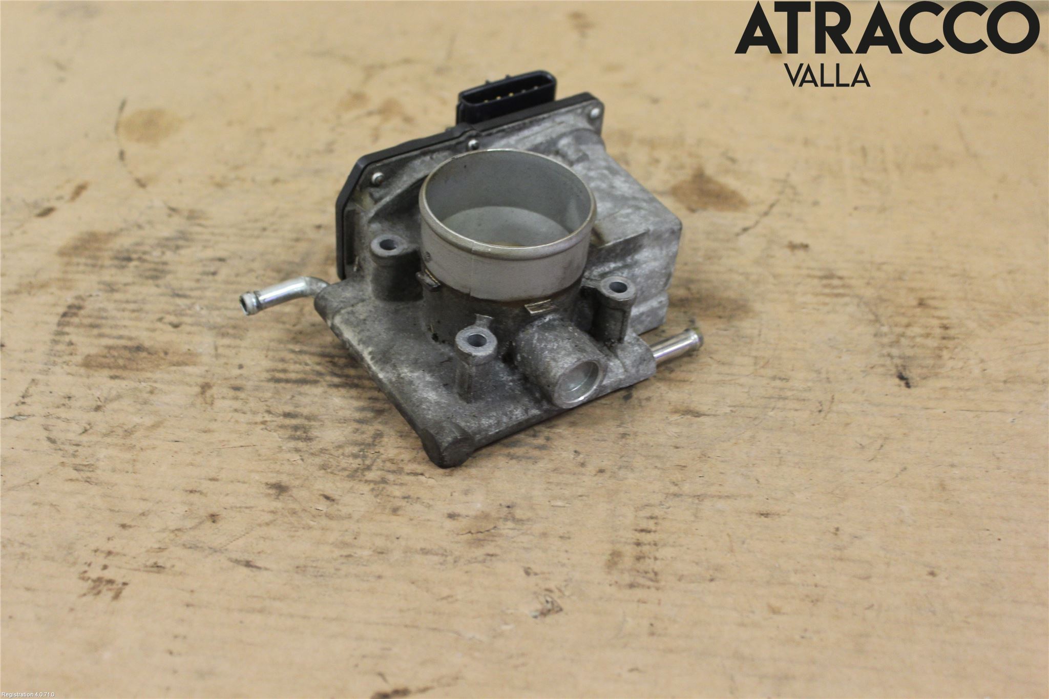 Mazda 2 (DE) 08-15 Injspjällhus