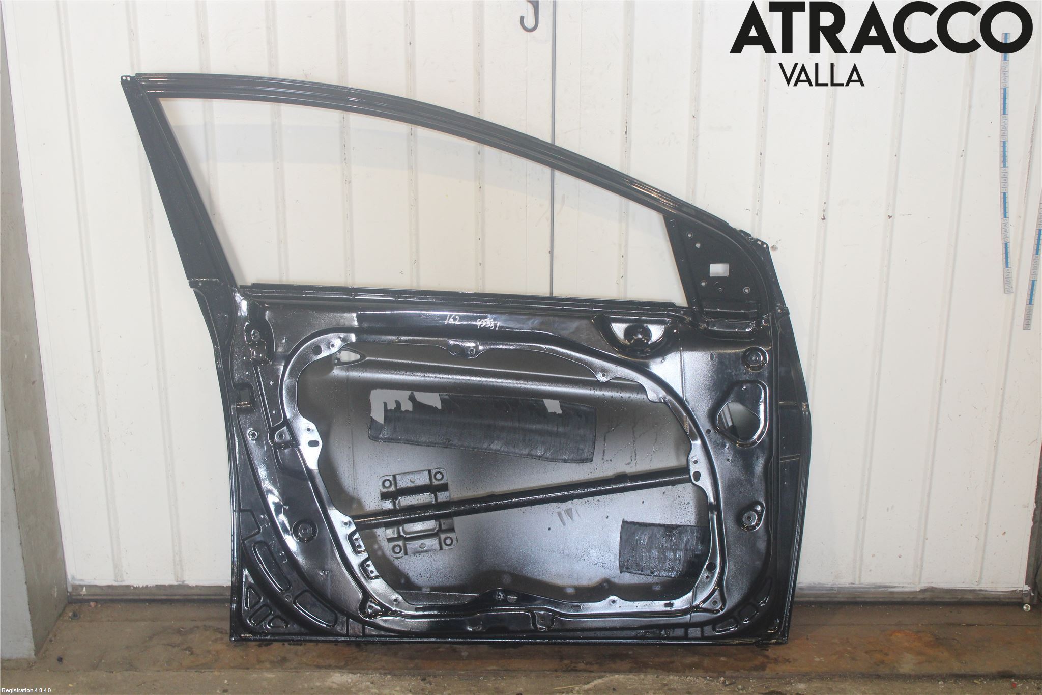 Hyundai i40 08-15 Dörr Fram Vänster