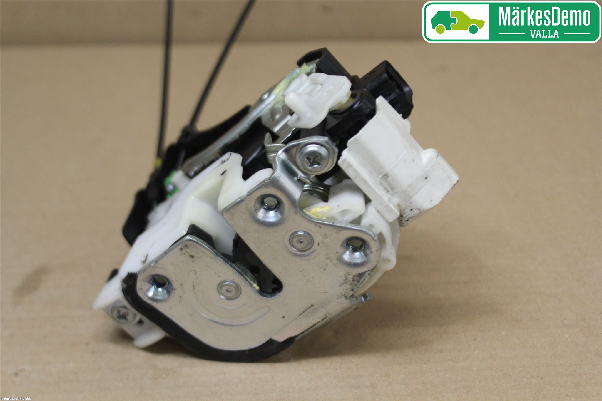 Mitsubishi OUTLANDER 07-12 Låskista-Dörrlås