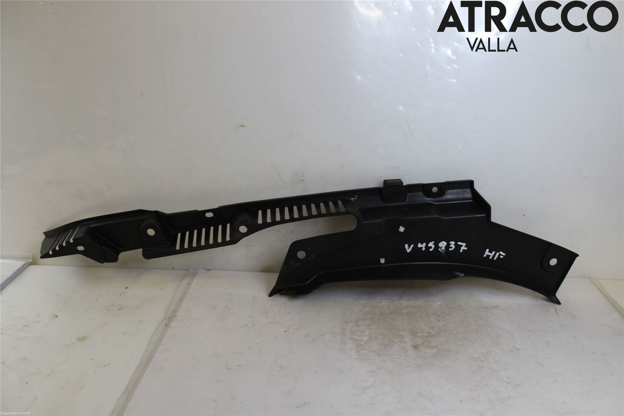 Volvo XC60 18- Torpedplåt-Torpedplast