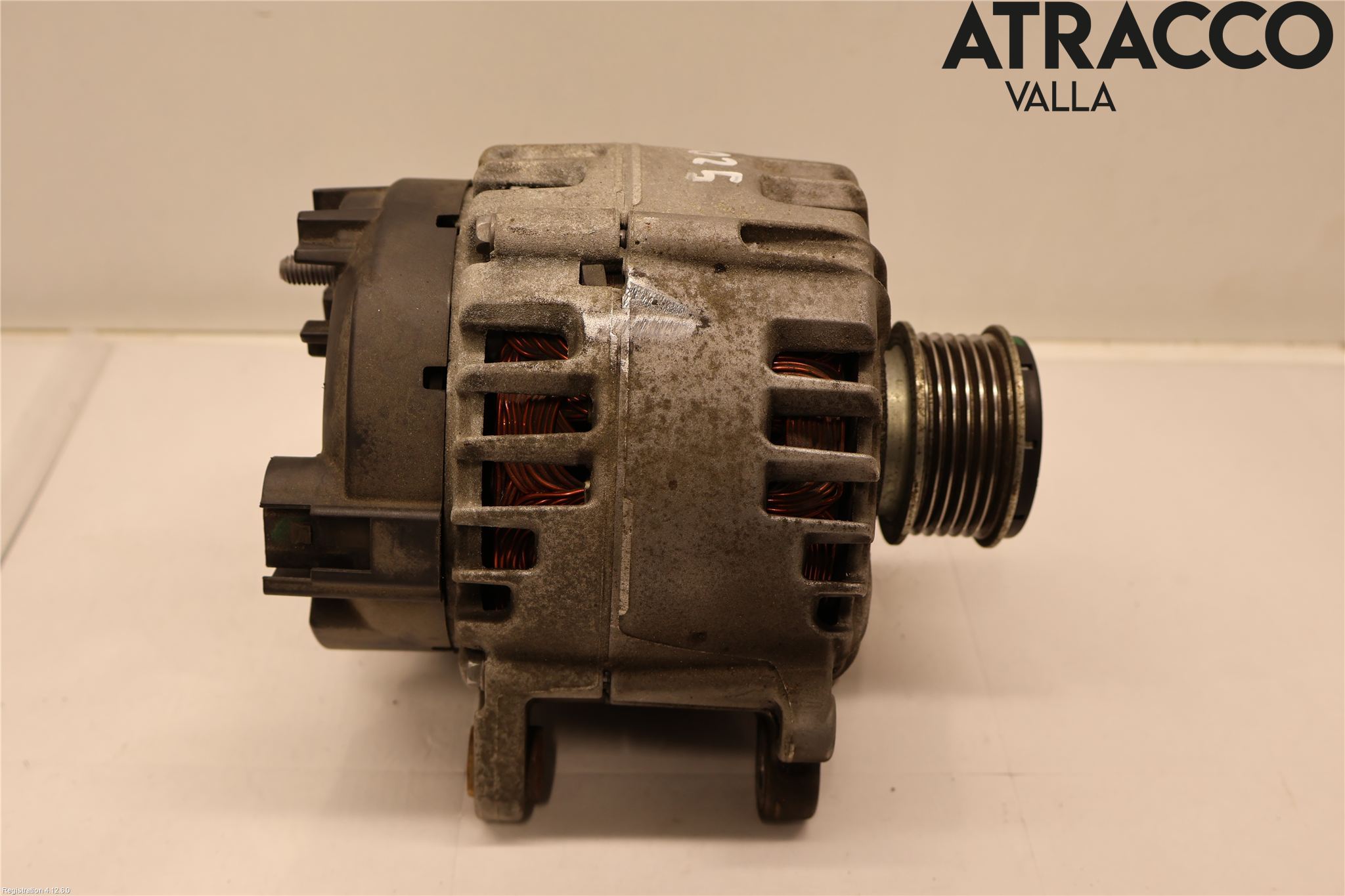 Volkswagen VW GOLF VI 09-13 Generator