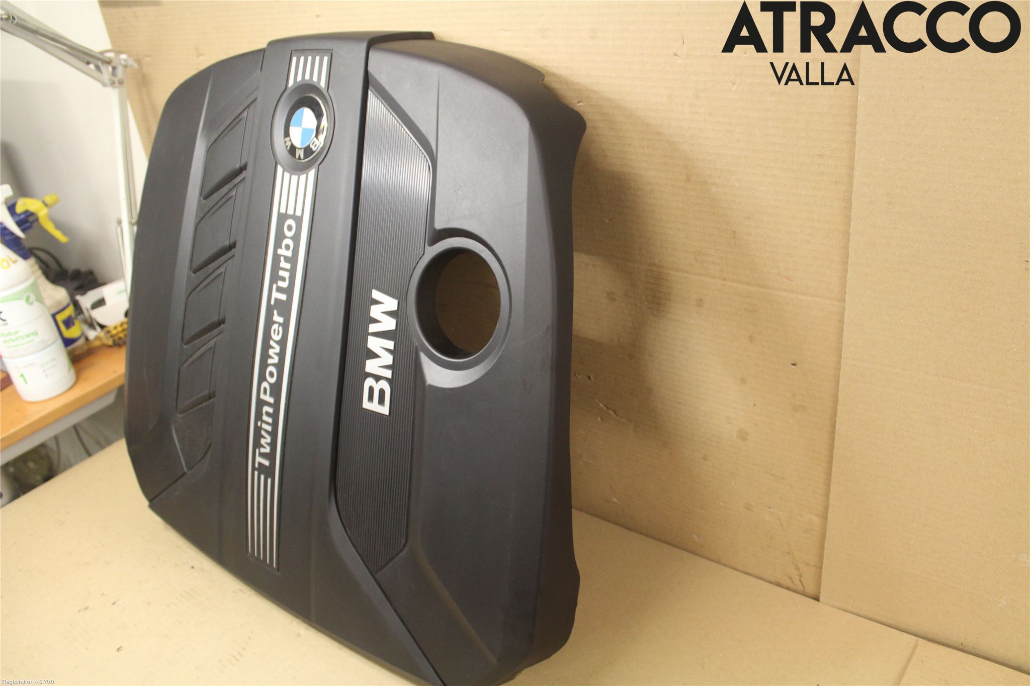 BMW 5 F10/F11/F18 09-17 Motorkåpa