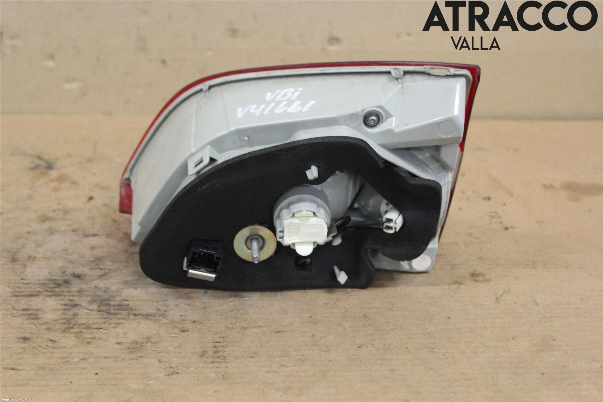 Peugeot 308 14-21 Bakljus Lucka Vä