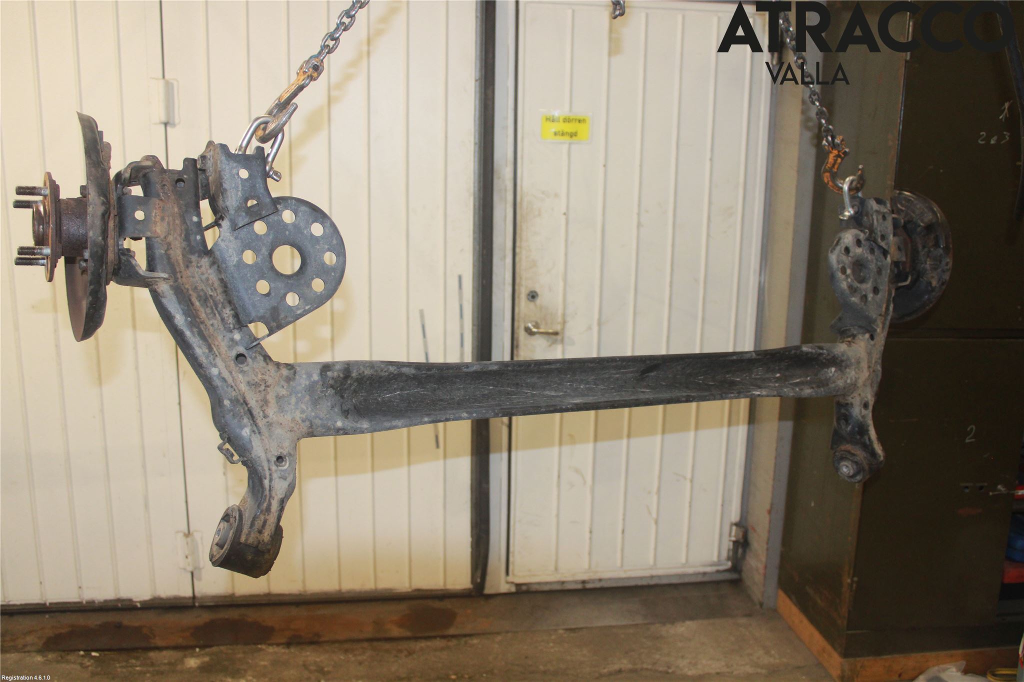 Kia STONIC 18->> Bakaxelbalk